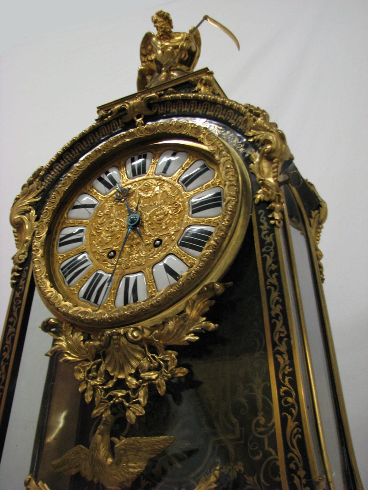 19th Century Boulle Mantel Clock '18th Century Pattern' Wood Gilded Bronze In Good Condition For Sale In Liverpool, GB