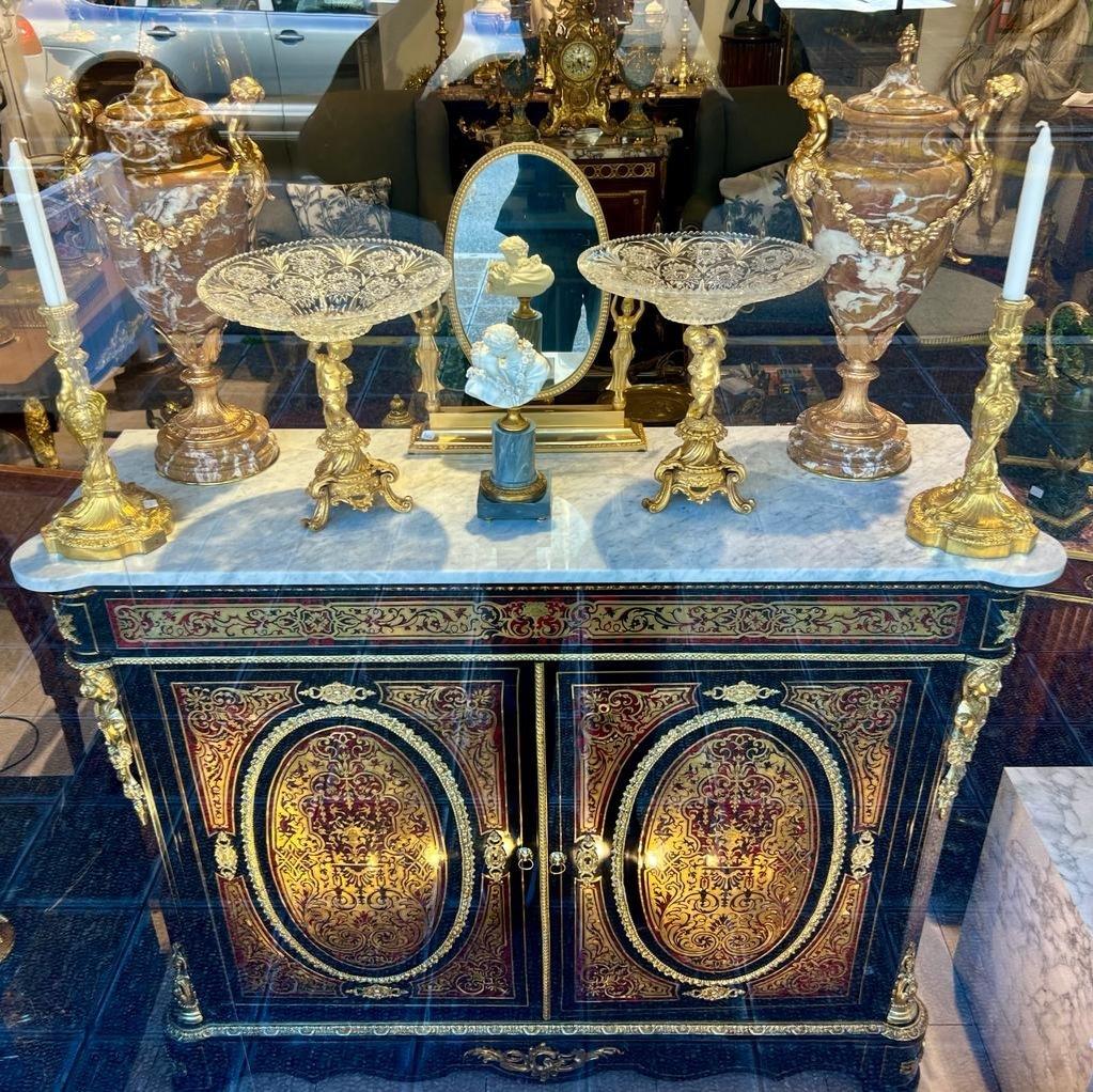 Buffet im Boulle-Stil des 19. Jahrhunderts mit Intarsien aus der Zeit Napoleons III. im Angebot 5