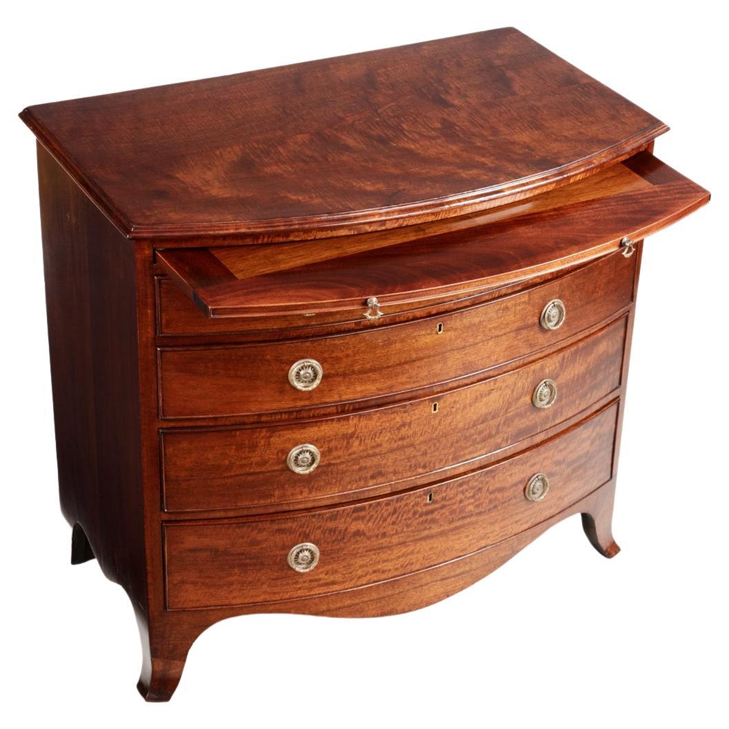 19th Century Bow Fronted Mahogany Chest with Pull-Out Dressing Slide For Sale