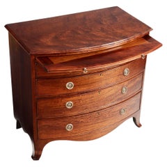 19th Century Bow Fronted Mahogany Chest with Pull-Out Dressing Slide