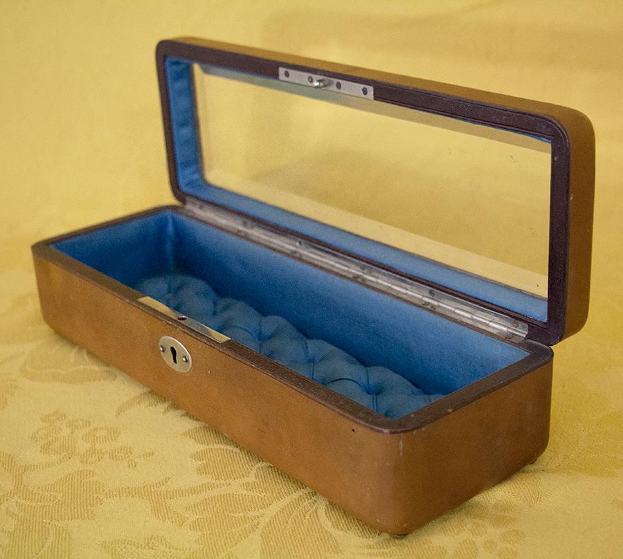 French 19th Century Box in Lather and Silk For Sale