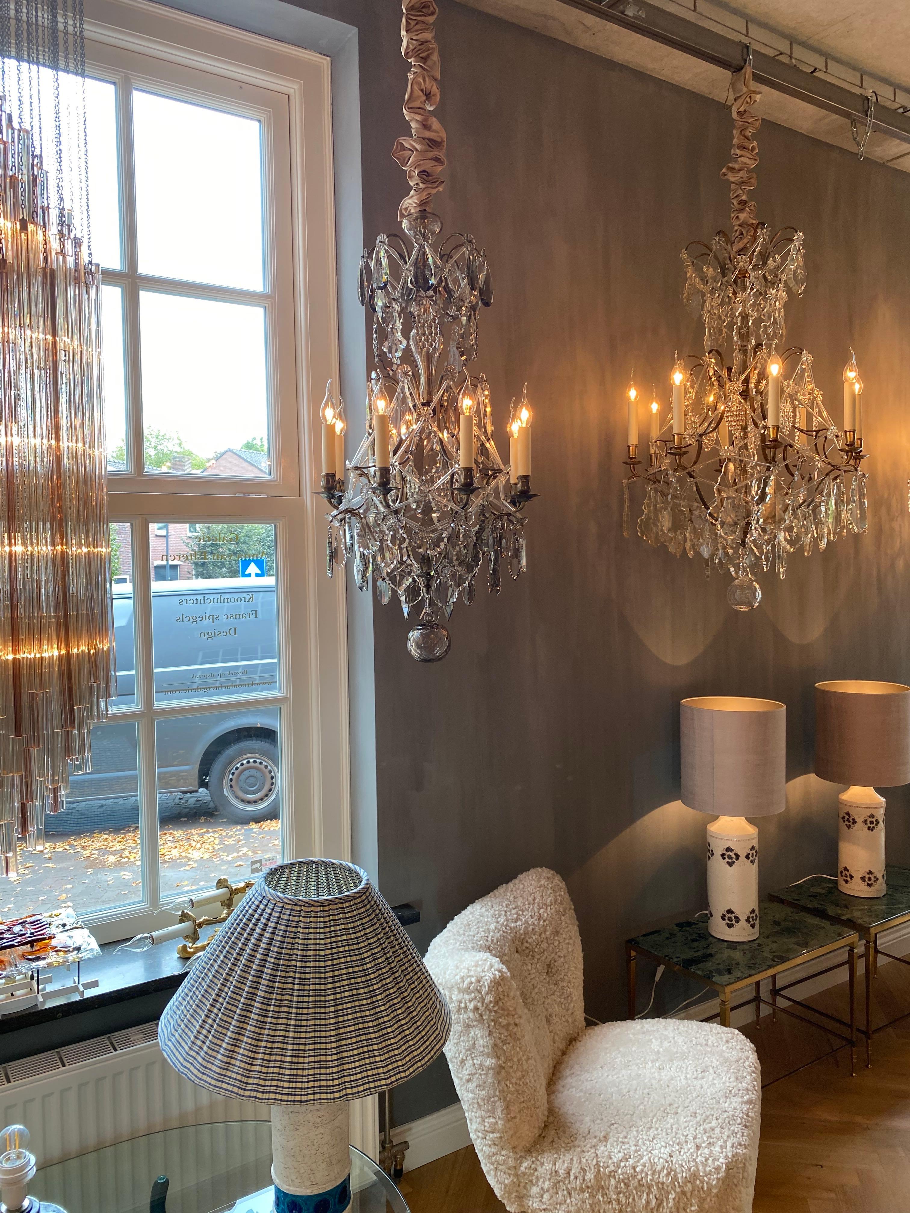 Lampadario in ottone e cristallo in stile rococò del XIX secolo in vendita 2