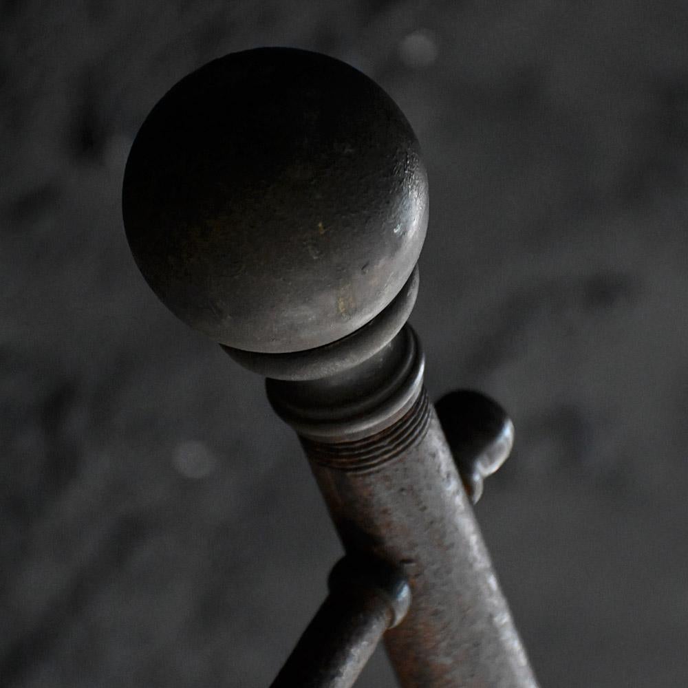 Ferro Espositore da negozio inglese in ottone e ferro del XIX secolo in vendita