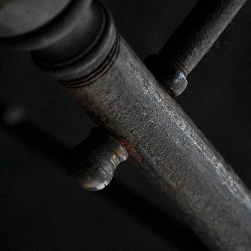 Espositore da negozio inglese in ottone e ferro del XIX secolo in vendita 1