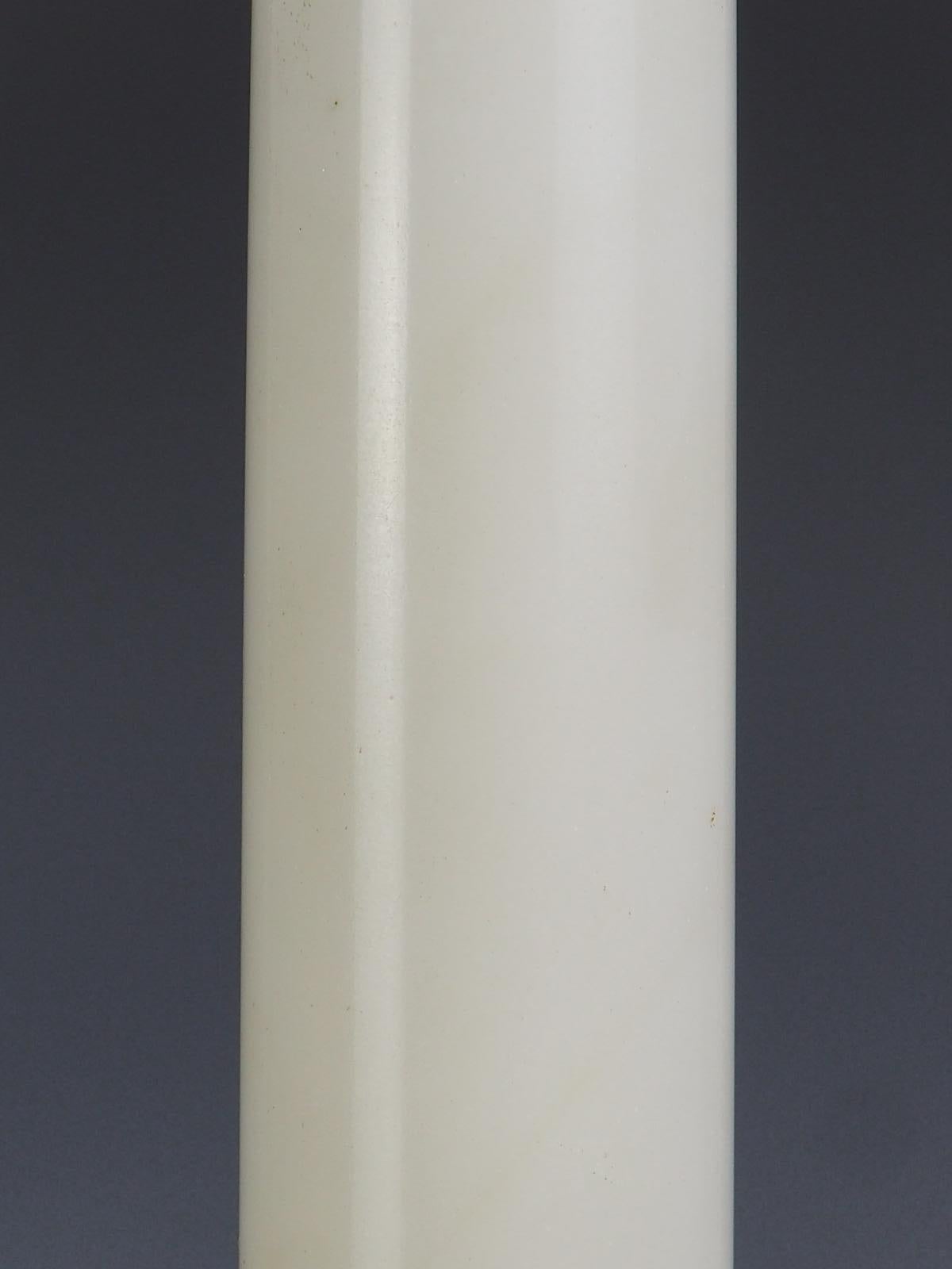 Lampe de table corinthienne en laiton et marbre du XIXe siècle en vente 7