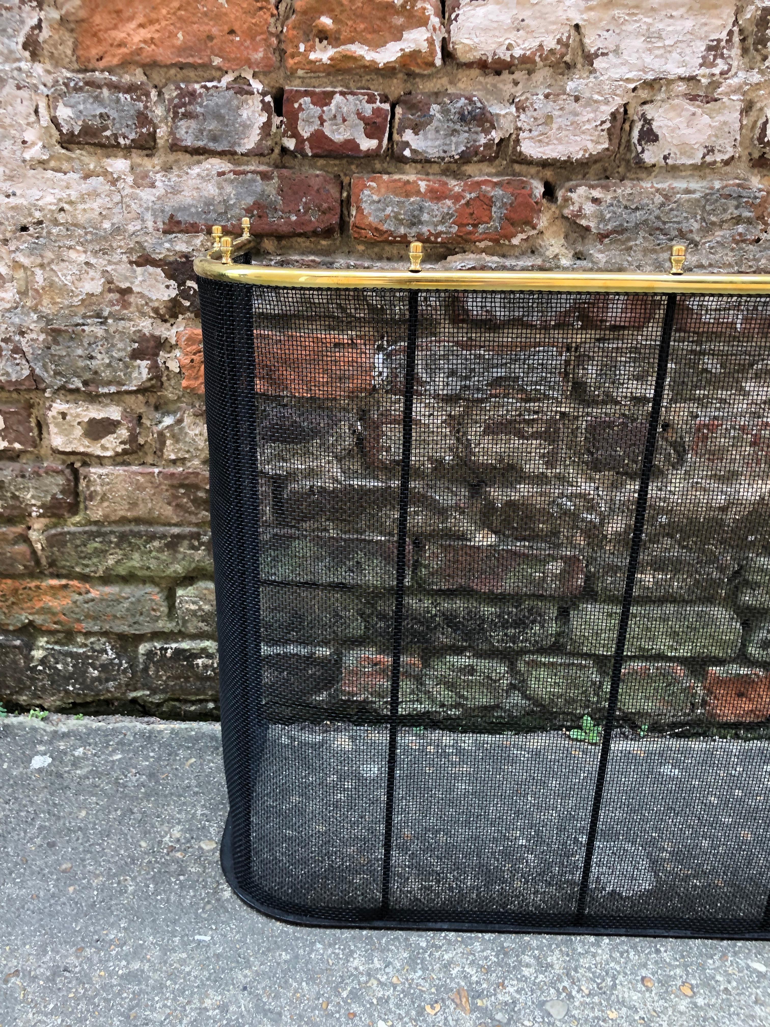 19th Century Brass and Wire Work Nursery Fender In Good Condition In Charleston, SC