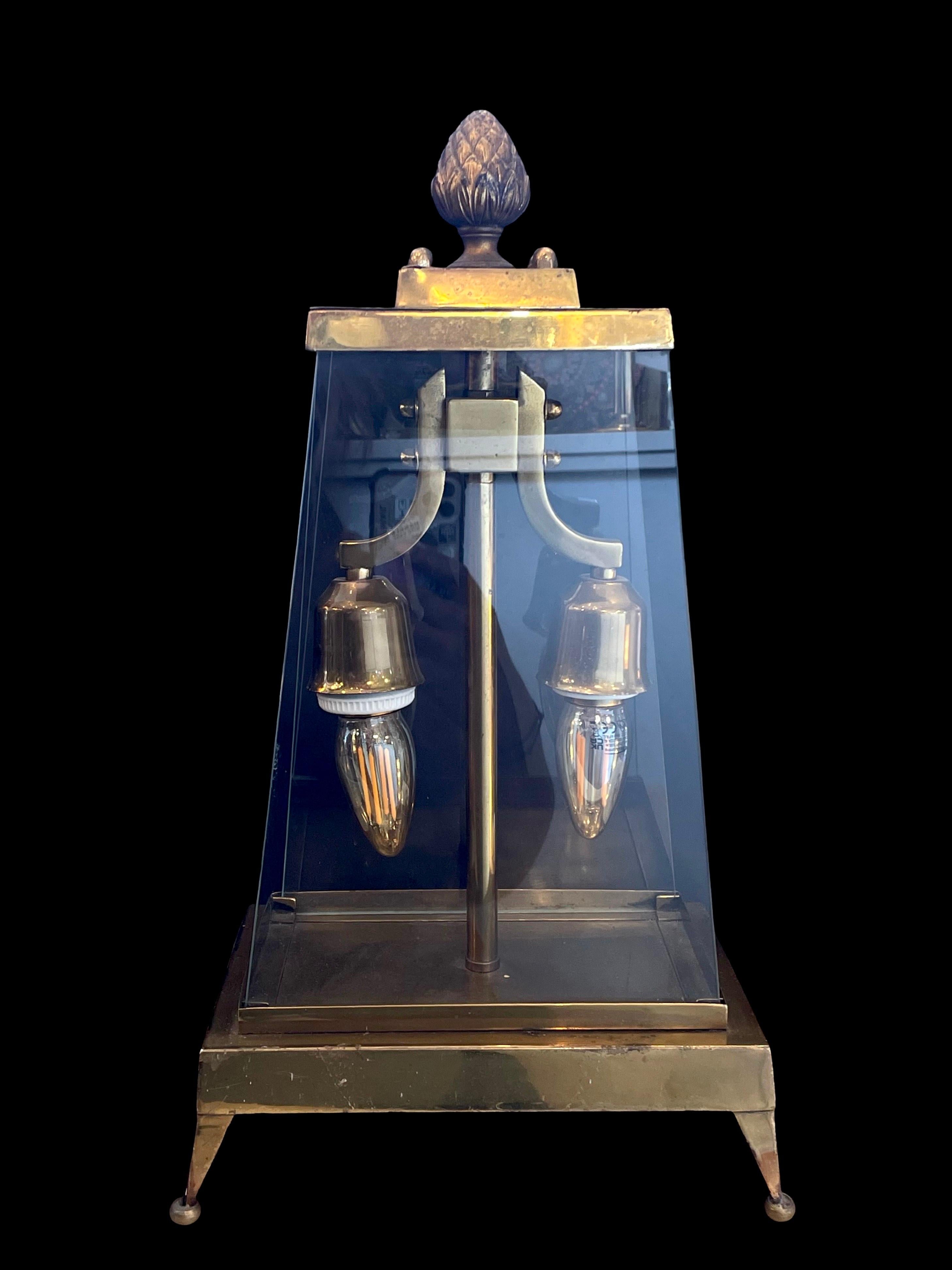 Lampe à clochettes en laiton du 19e siècle en vente 1