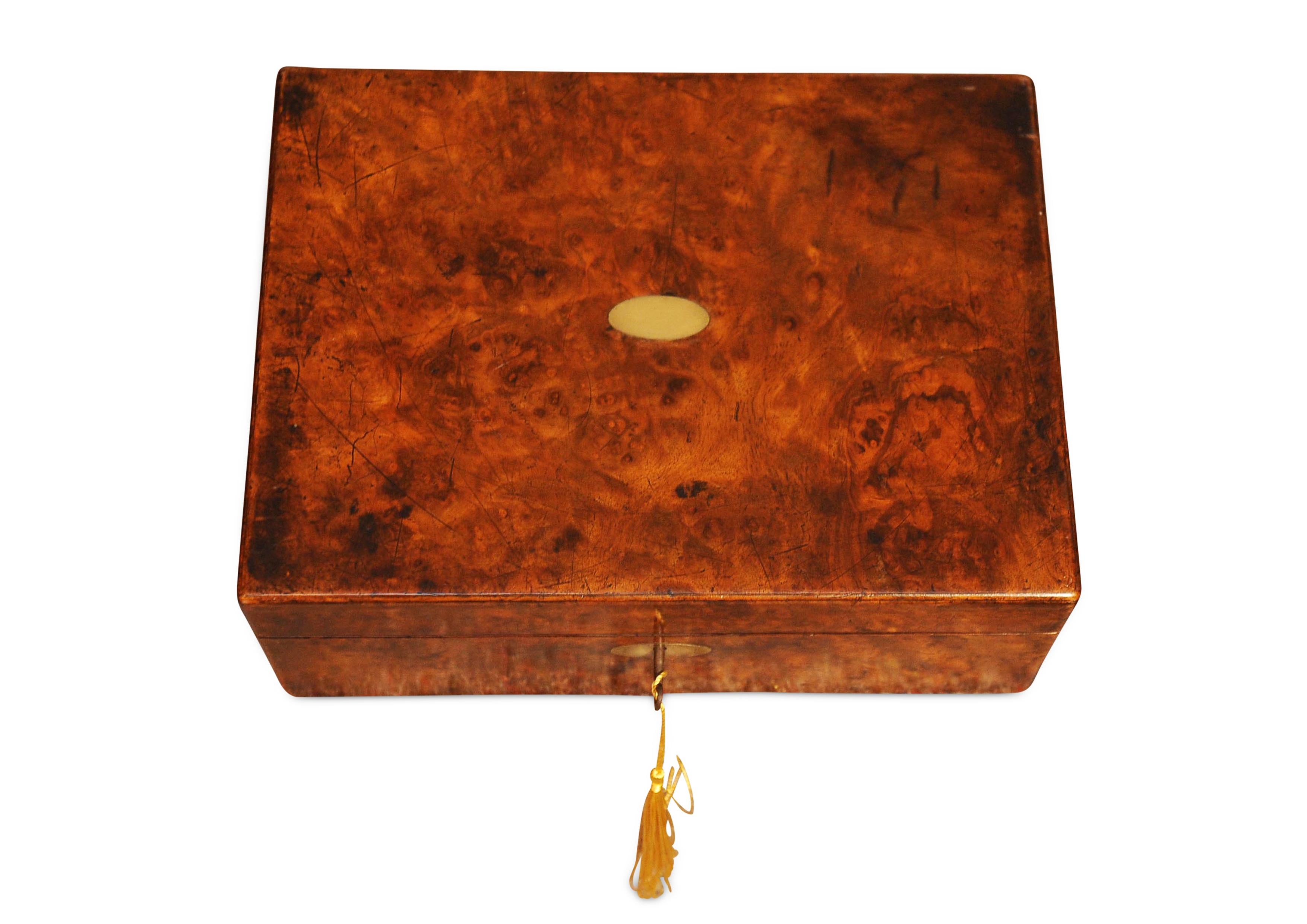British 19th Century Burr Walnut Handcrafted Exquisite Writing Slope with Brass Inlay For Sale