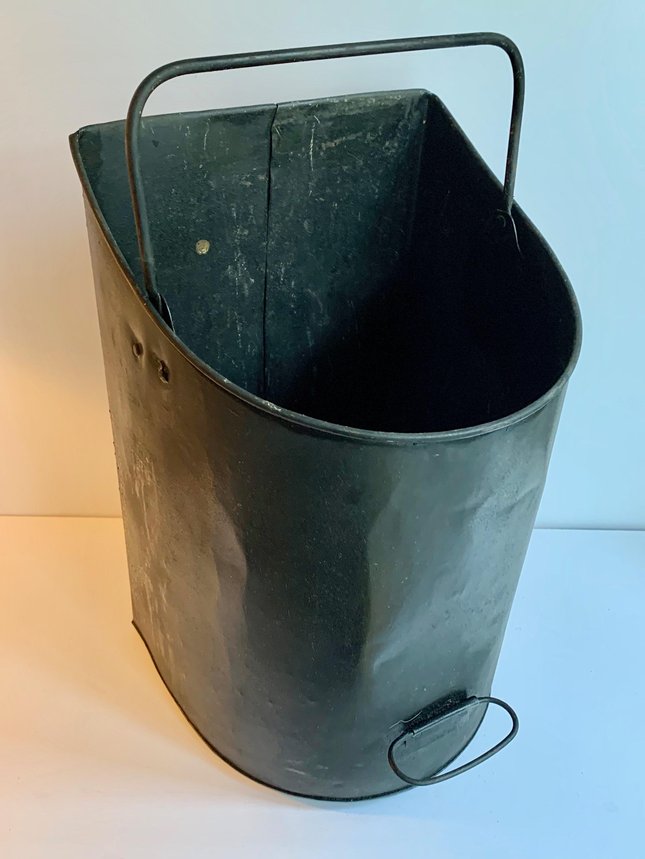 English 19th Century Brass Coal Bin with Removable Liner