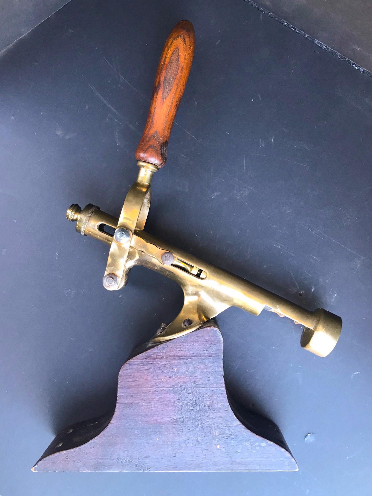 19th Century Brass Countertop Corkscrew, Wine Bottle Opener In Good Condition In Vero Beach, FL