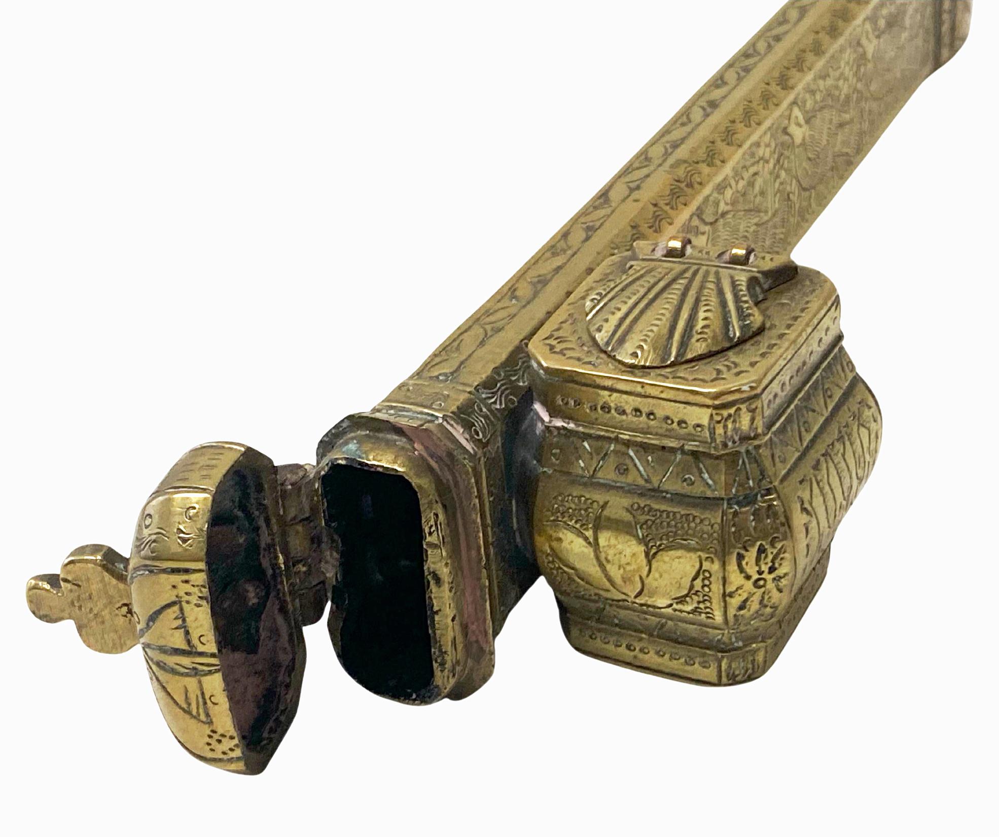 19th century brass decorated Middle Eastern Inkwell Qalamdan For Sale 1