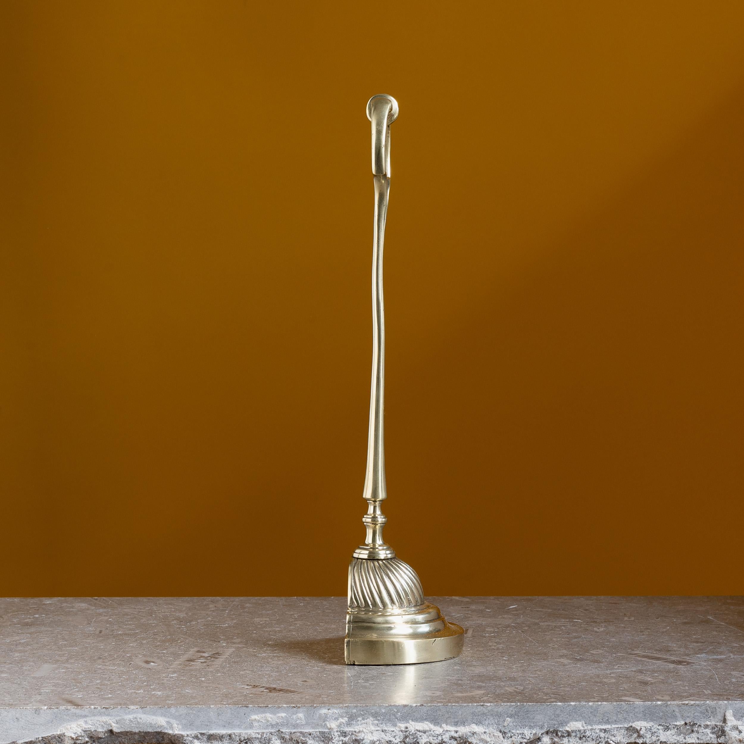 Regency Facchino per porte in ottone del XIX secolo in vendita