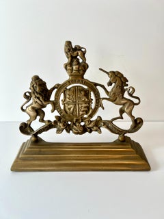19th Century Brass Doorstop With The British Royal Coat-Of-Arms