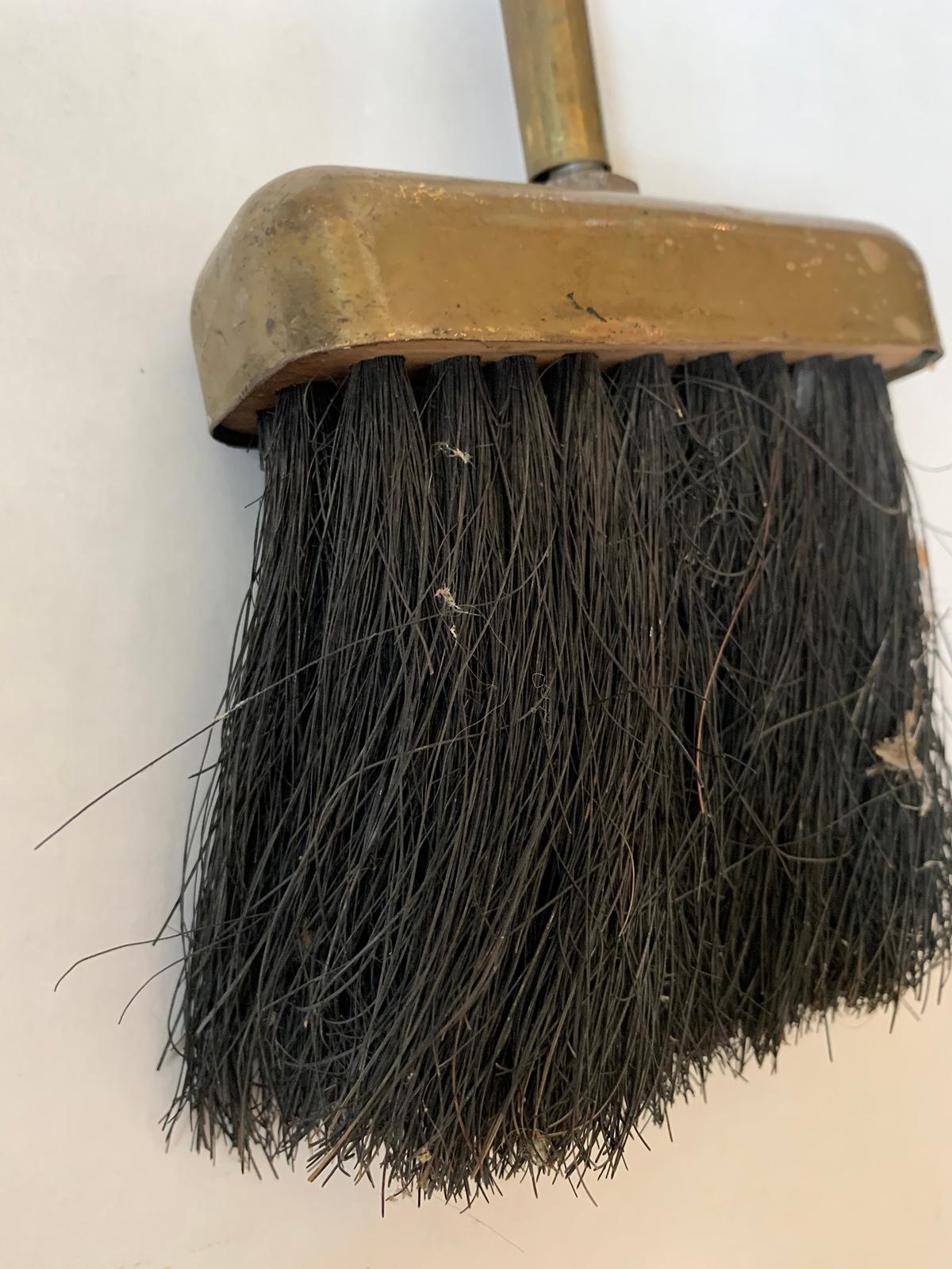 19th Century Brass & Horse Hair Fireplace Broom In Good Condition For Sale In Atlanta, GA