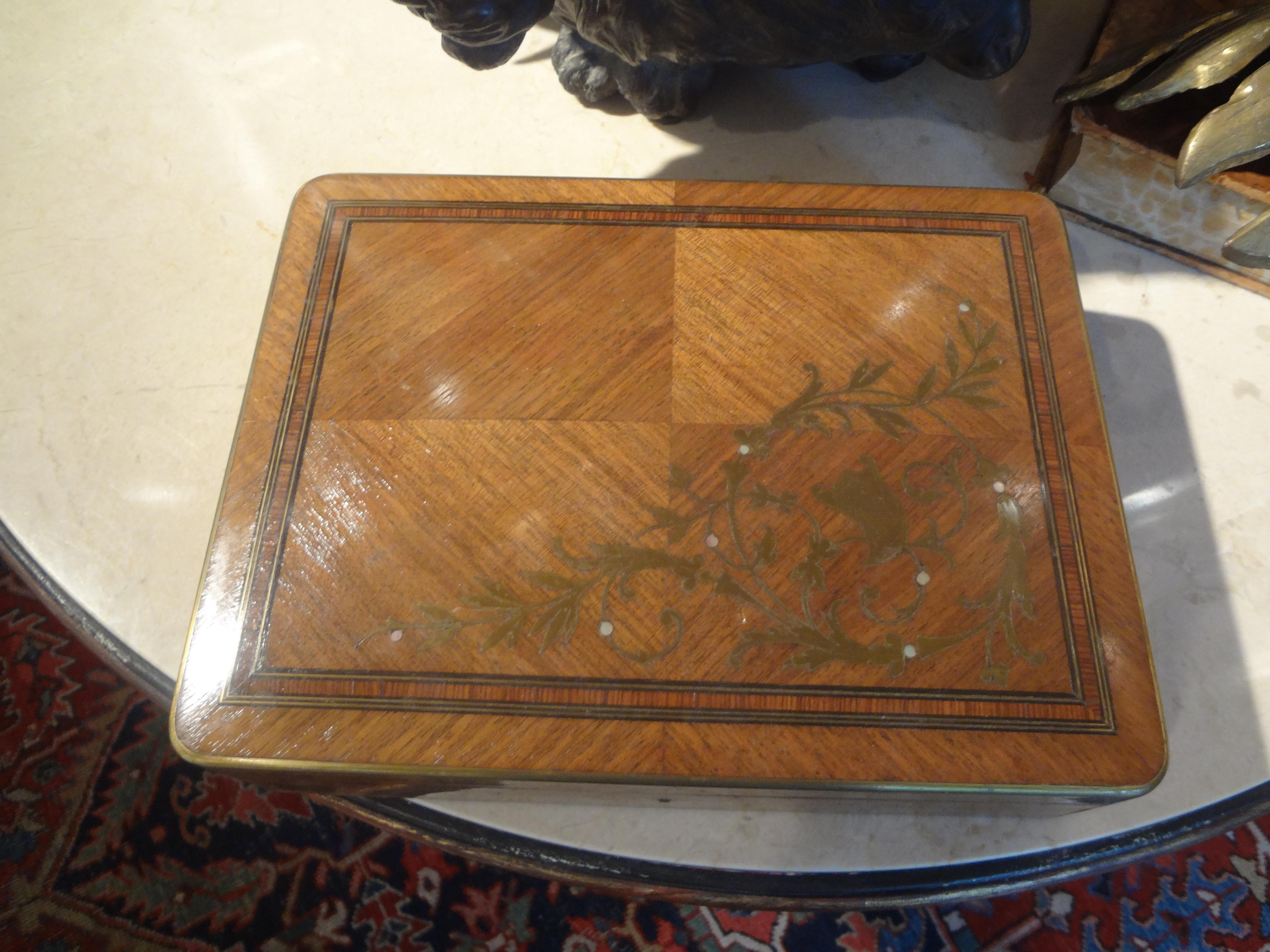 19th Century Brass Inlaid Walnut Box For Sale 5