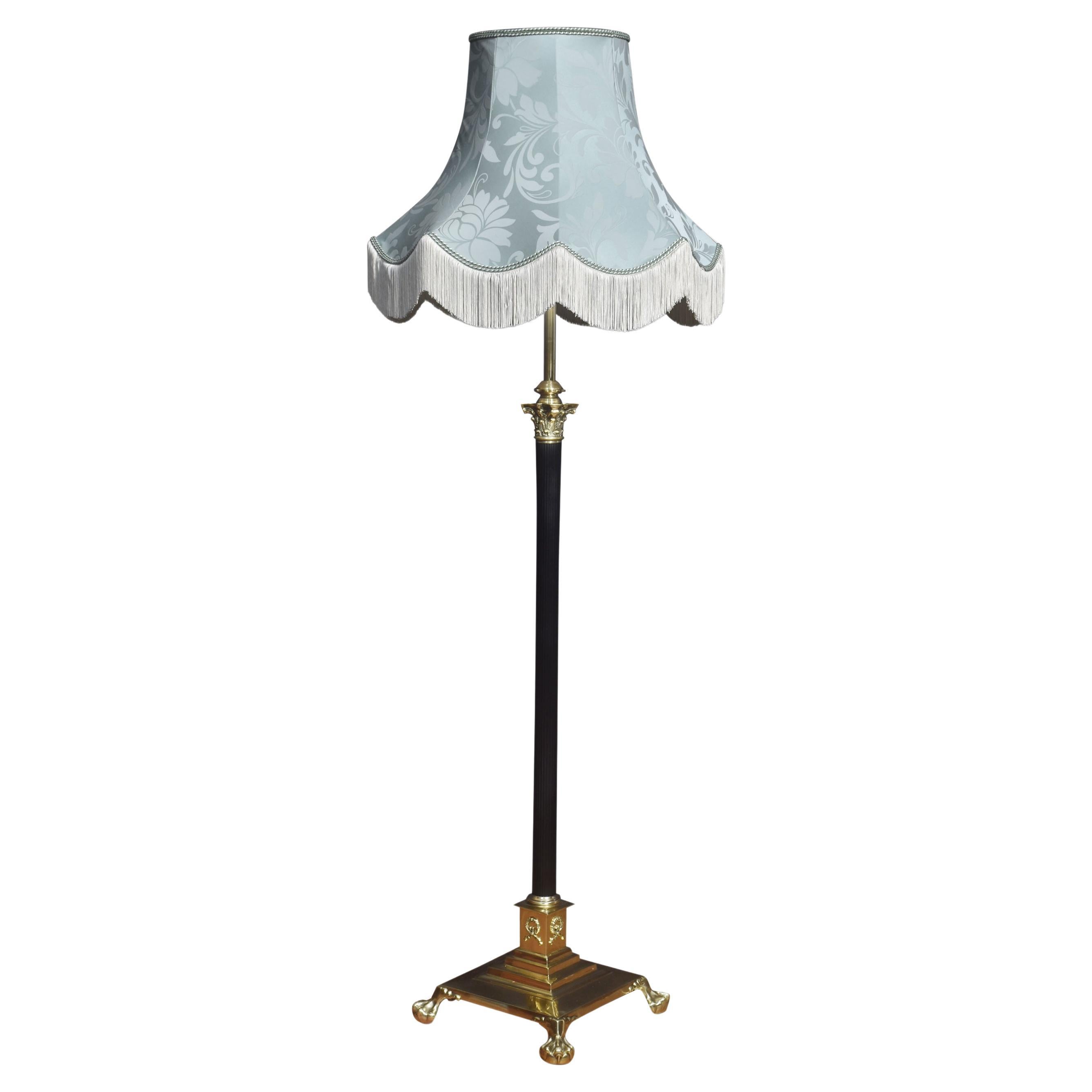 19th Century brass standard lamp For Sale