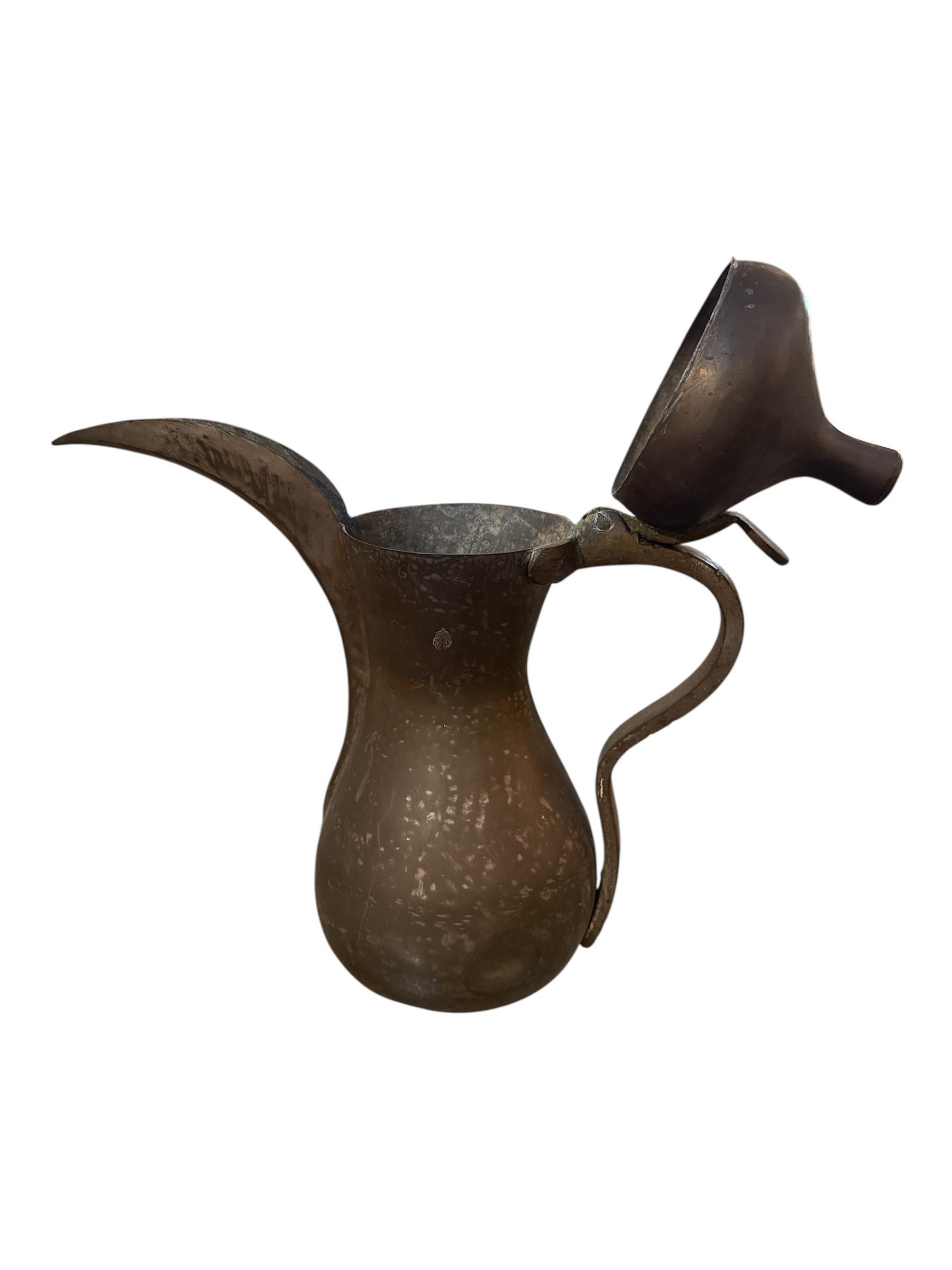 Cafetera/Tetera turca de latón del siglo XIX Latón en venta
