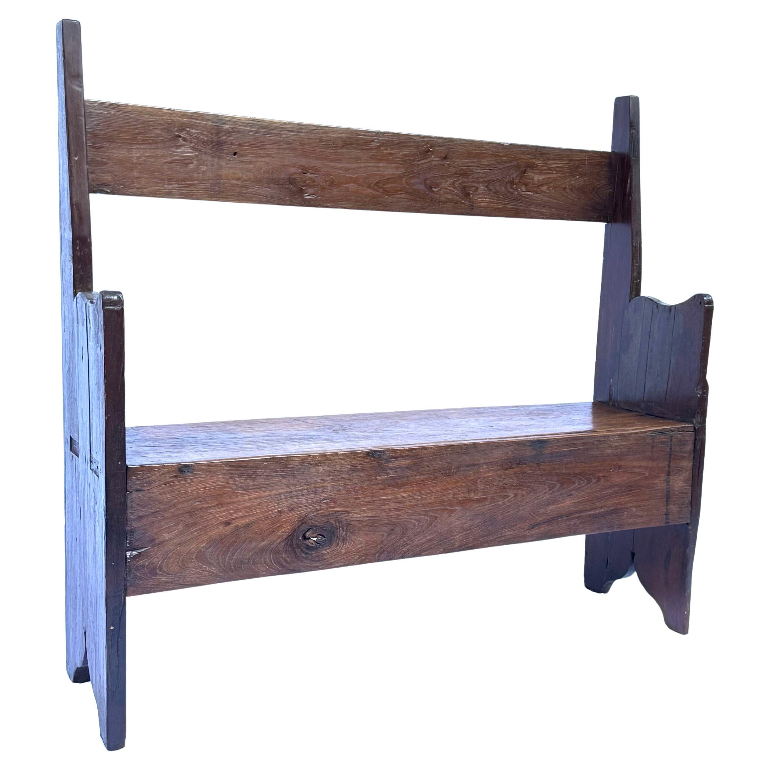 Banco Colonial Brasileño del Siglo XIX en Vinhático y Sucupira - Minas Gerais en venta 4