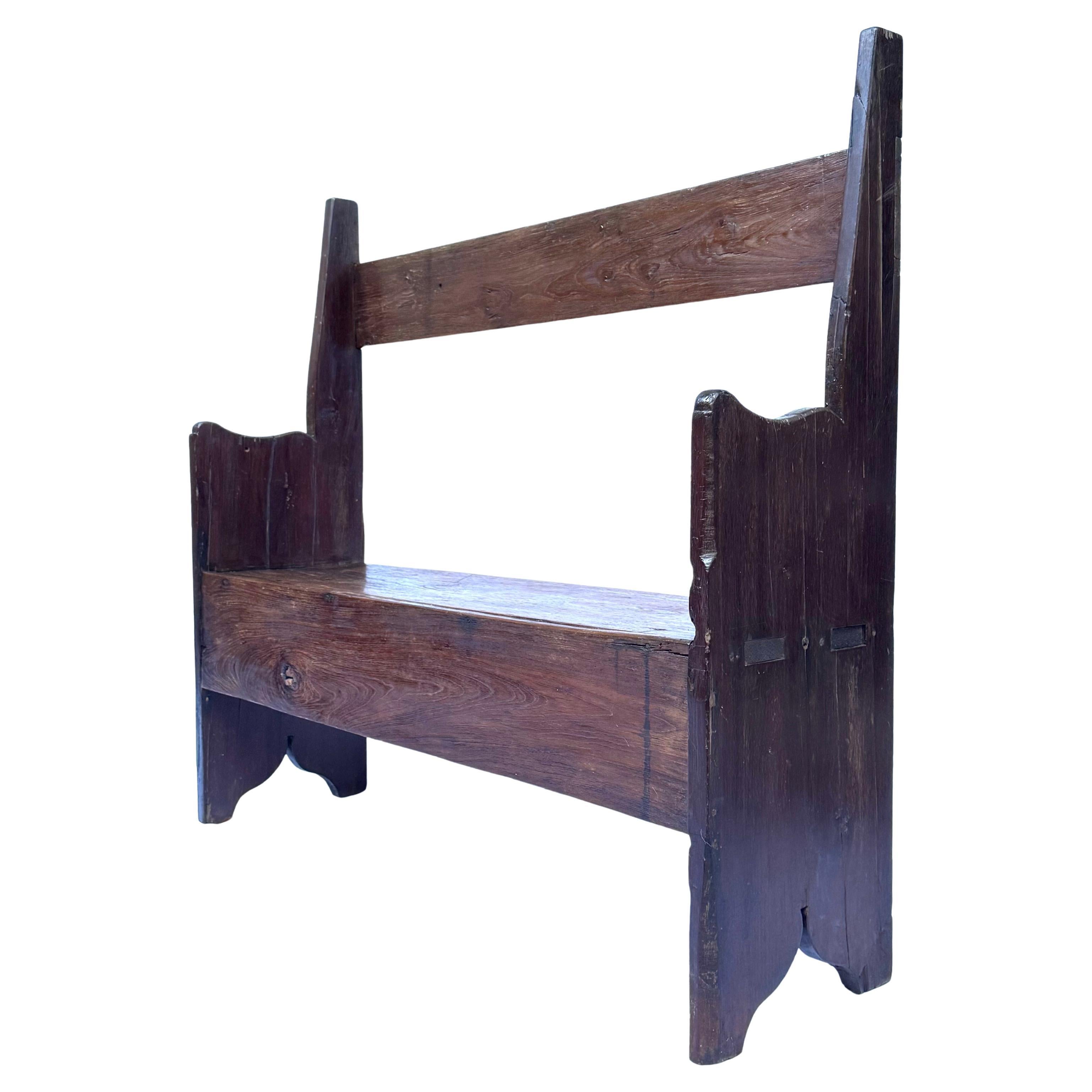 Banco Colonial Brasileño del Siglo XIX en Vinhático y Sucupira - Minas Gerais en venta 7