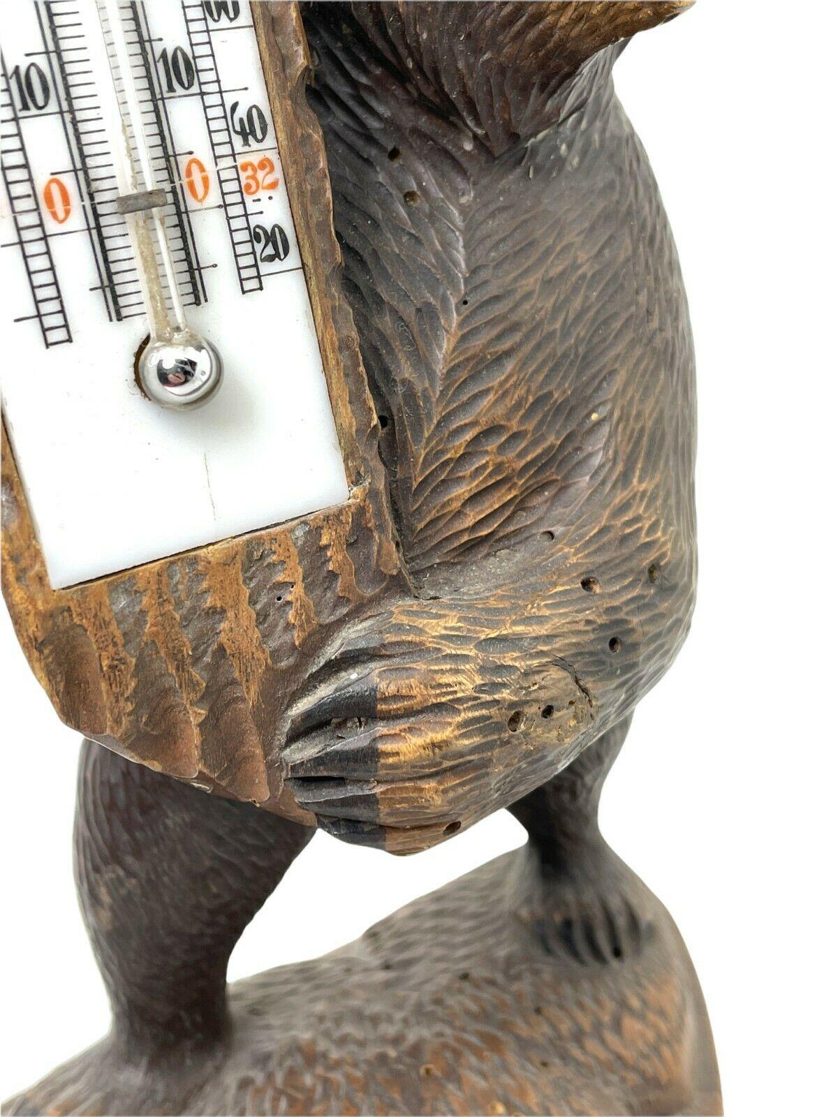19th Century Brienz Black Forest Carved Bear with Thermometer, ca. 1890s For Sale 4
