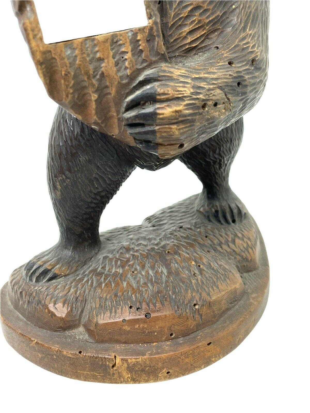 19th Century Brienz Black Forest Carved Bear with Thermometer, ca. 1890s For Sale 5
