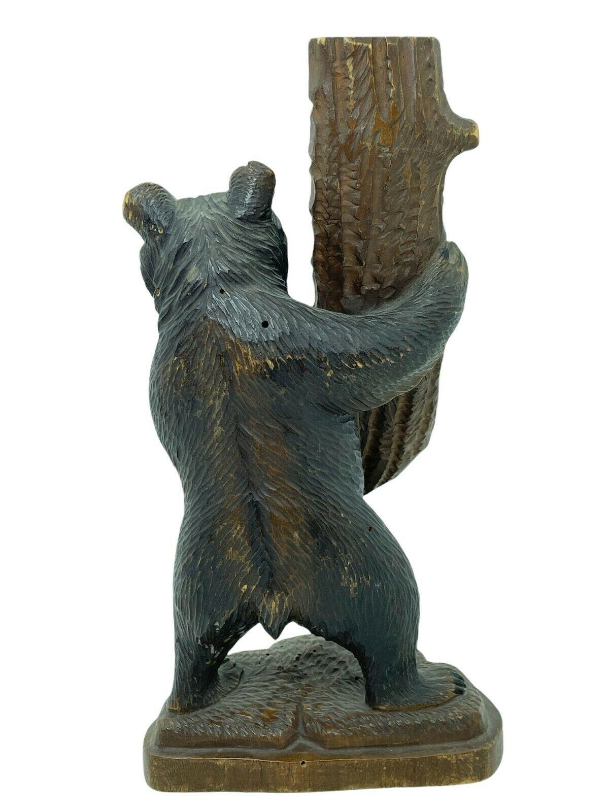 Sculpté à la main 19ème siècle Ours de la Forêt Noire sculpté de Brienz avec thermomètre, vers 1890 en vente