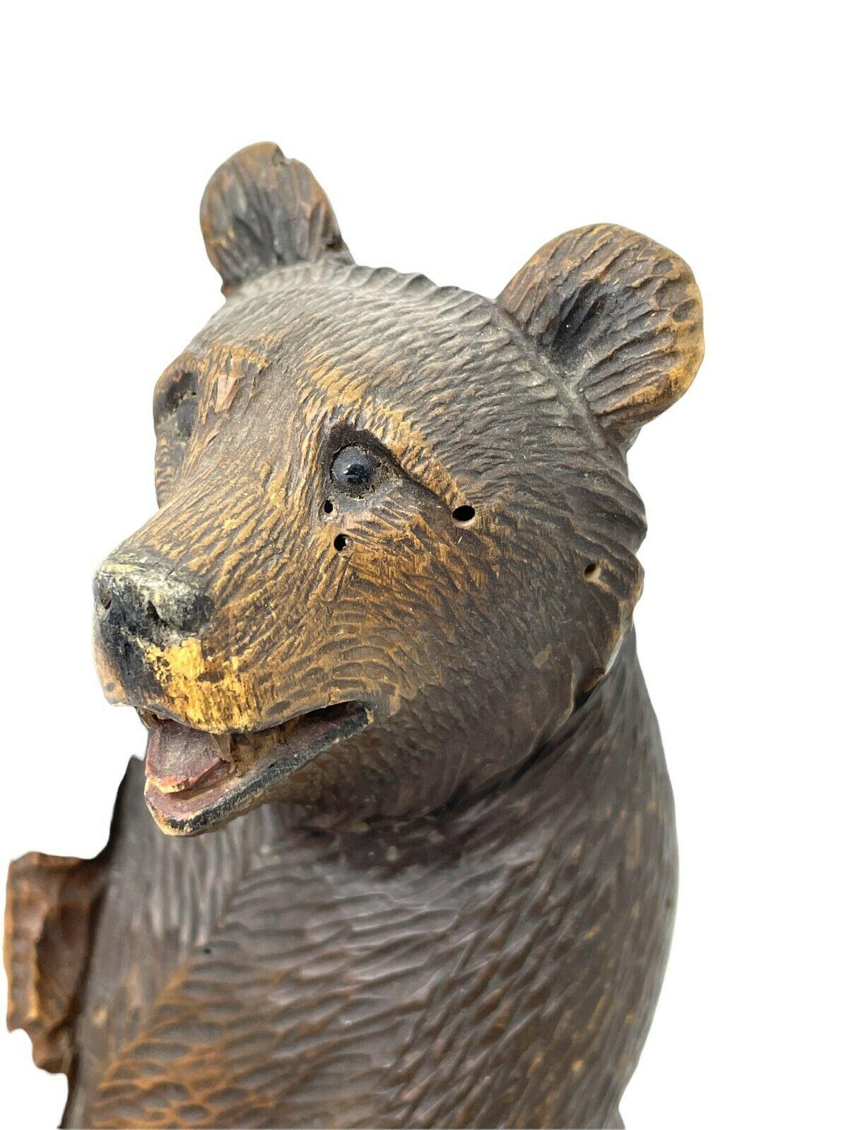19th Century Brienz Black Forest Carved Bear with Thermometer, ca. 1890s For Sale 2