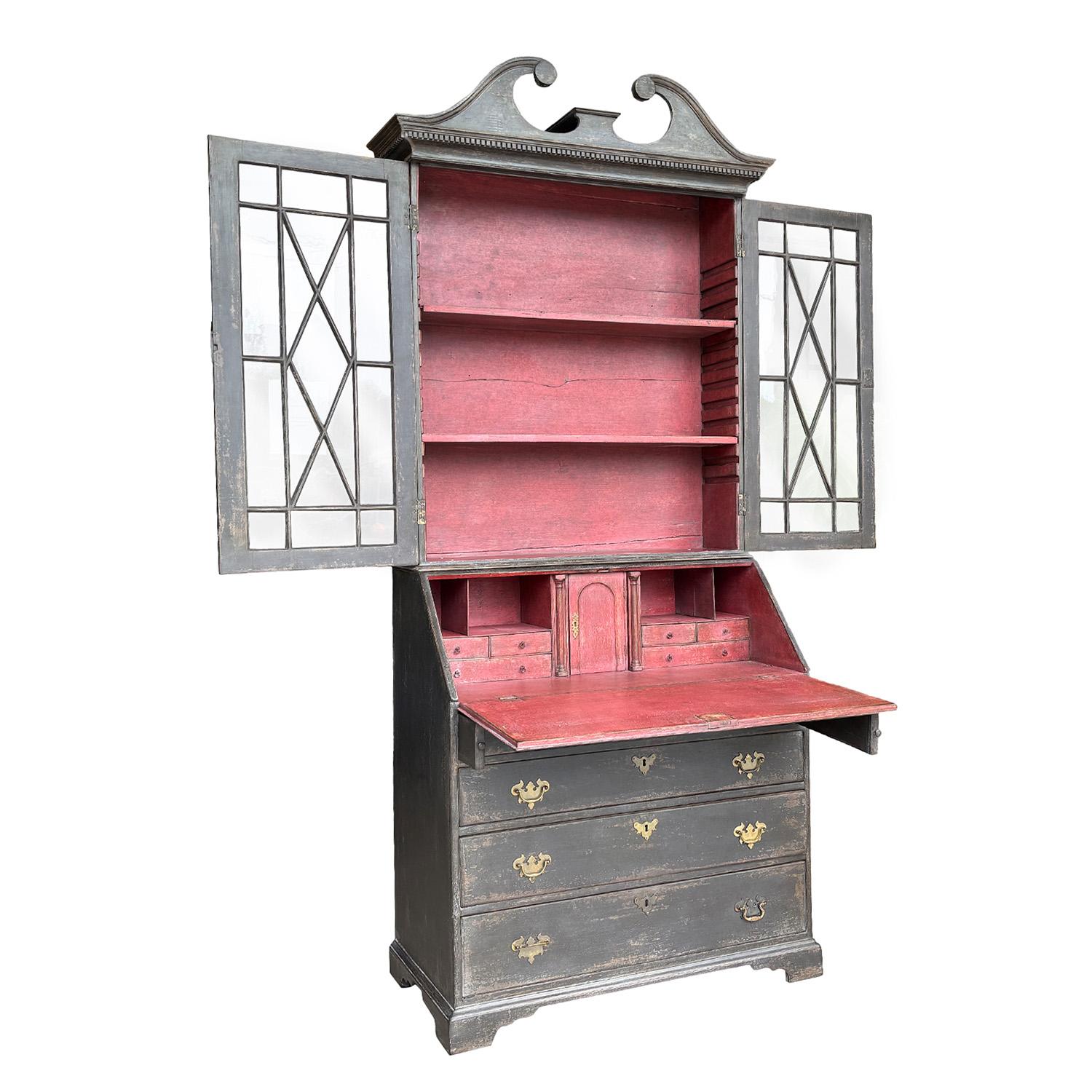 Vittoriano Antique British del 19° secolo, gabinetto da segretaria in pino a due parti in stile vittoriano in vendita
