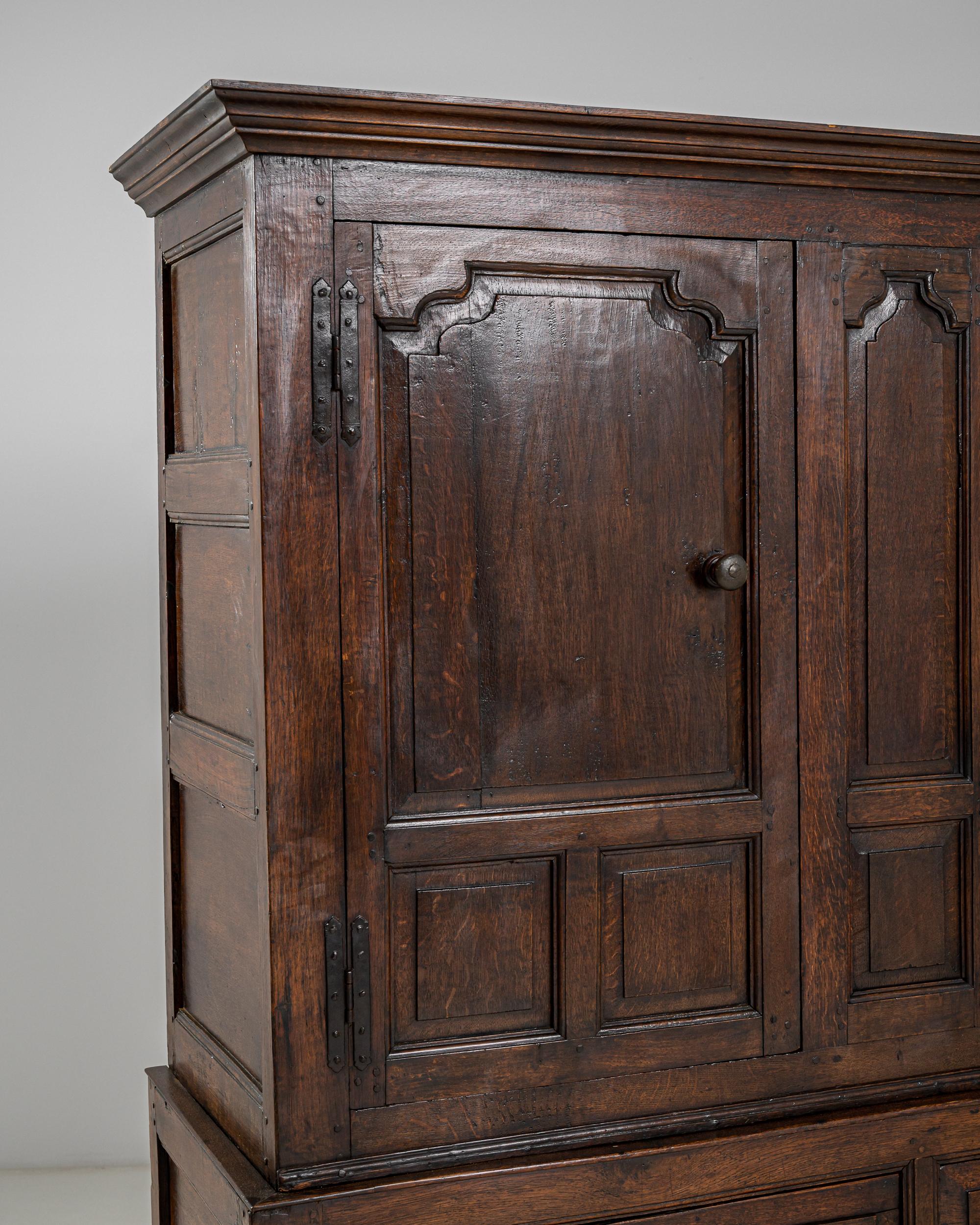 19th Century British Cabinet with Original Patina For Sale 2
