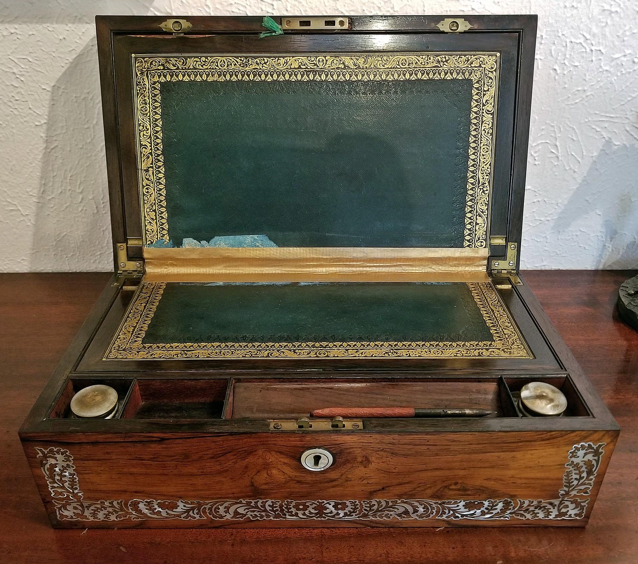 19th Century British Campaign Writing Slope with Mop Inlay 8