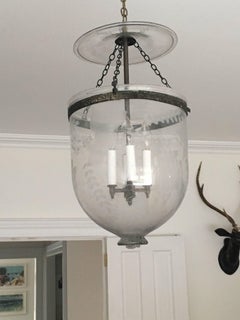 Lanterne en forme de jarre en forme de cloche, soufflée à la bouche et gravée à la main, de style Ceylan, Royaume-Uni, 19e siècle