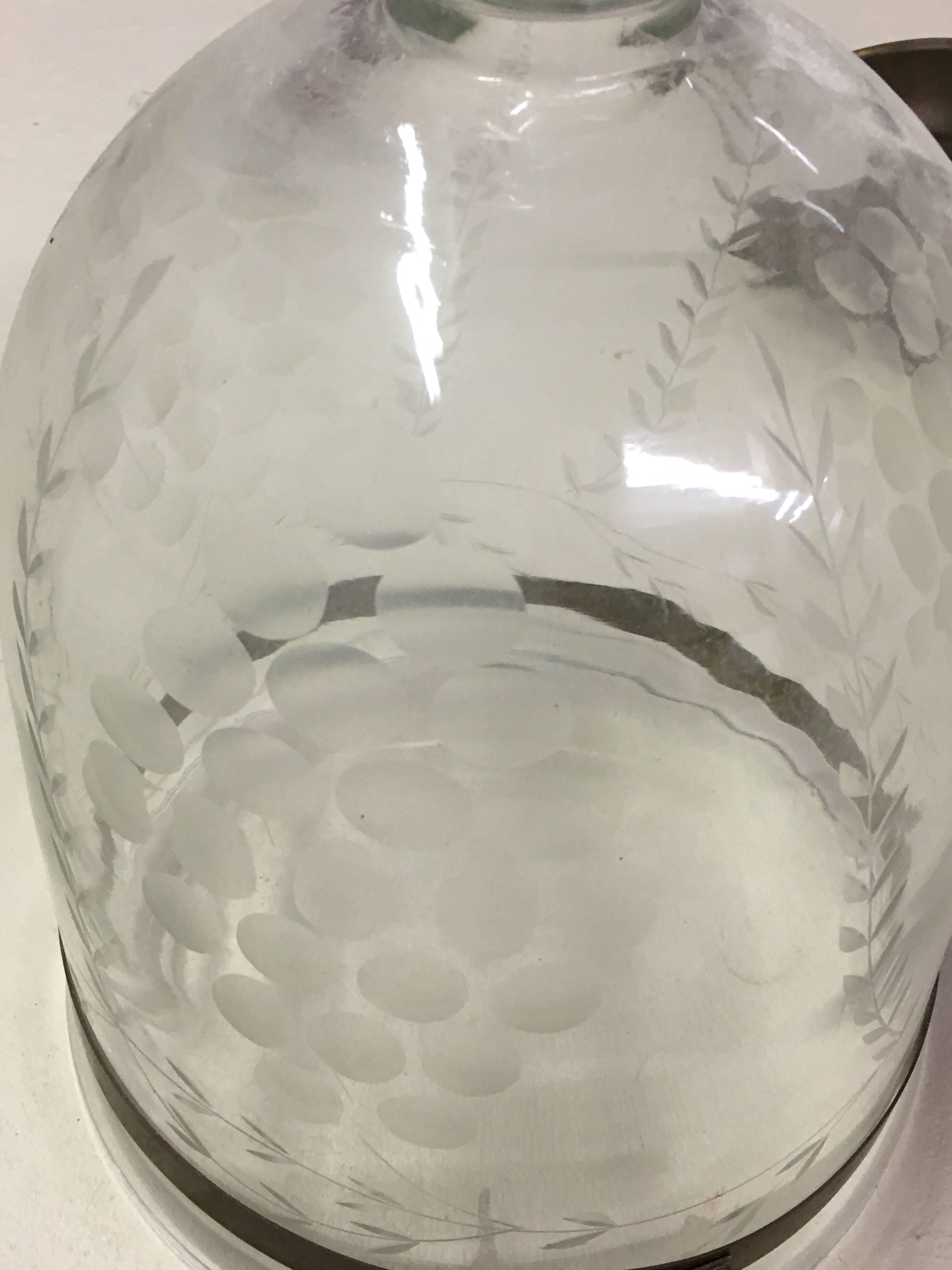 Lanterne en forme de jarre en forme de cloche, soufflée à la bouche et gravée à la main, de style Ceylan, Royaume-Uni, 19e siècle Excellent état - En vente à Southampton, NY