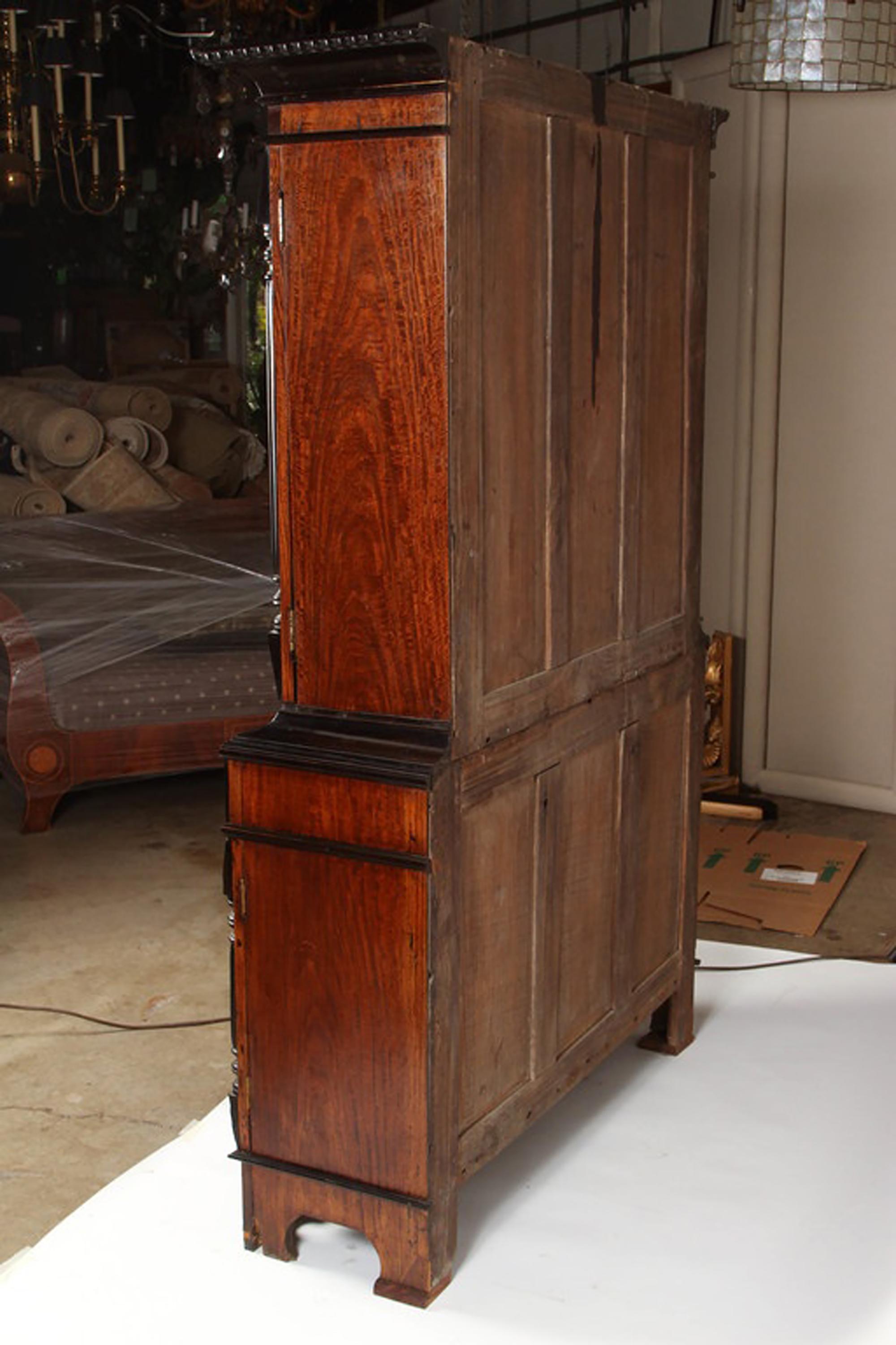 19th Century British Colonial Ceylonese Satinwood and Ebony Cabinet For Sale 1