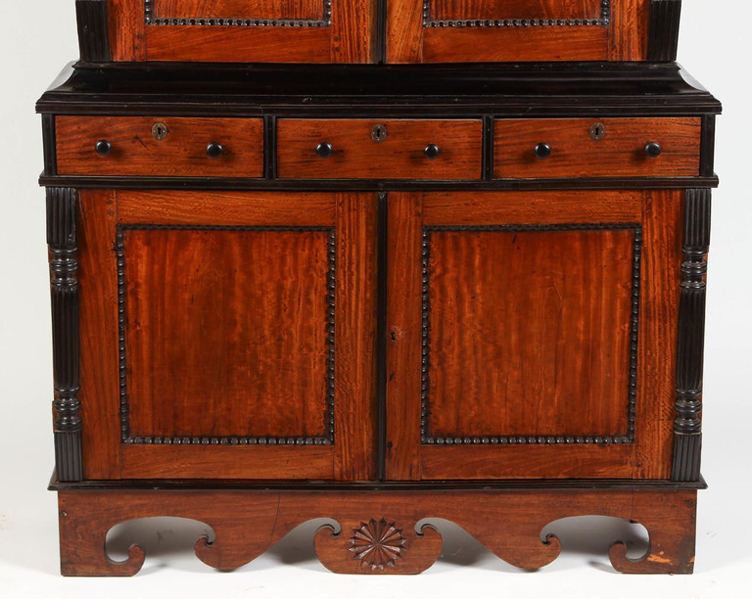 19th Century British Colonial Ceylonese Satinwood and Ebony Cabinet For Sale 2