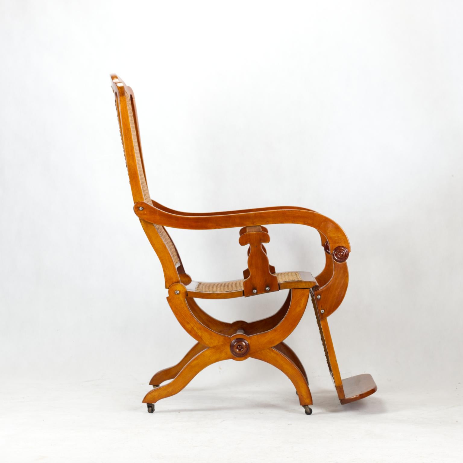 19th Century Biedermeier Reclining Cane Chair For Sale 5
