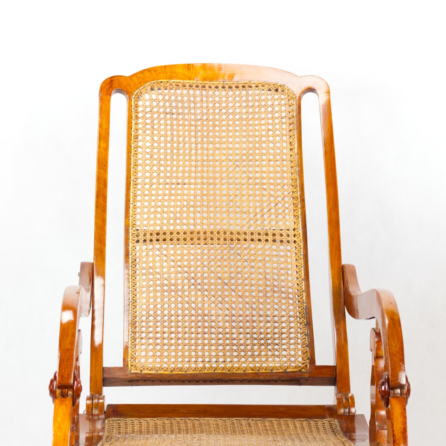 19th Century Biedermeier Reclining Cane Chair For Sale 8