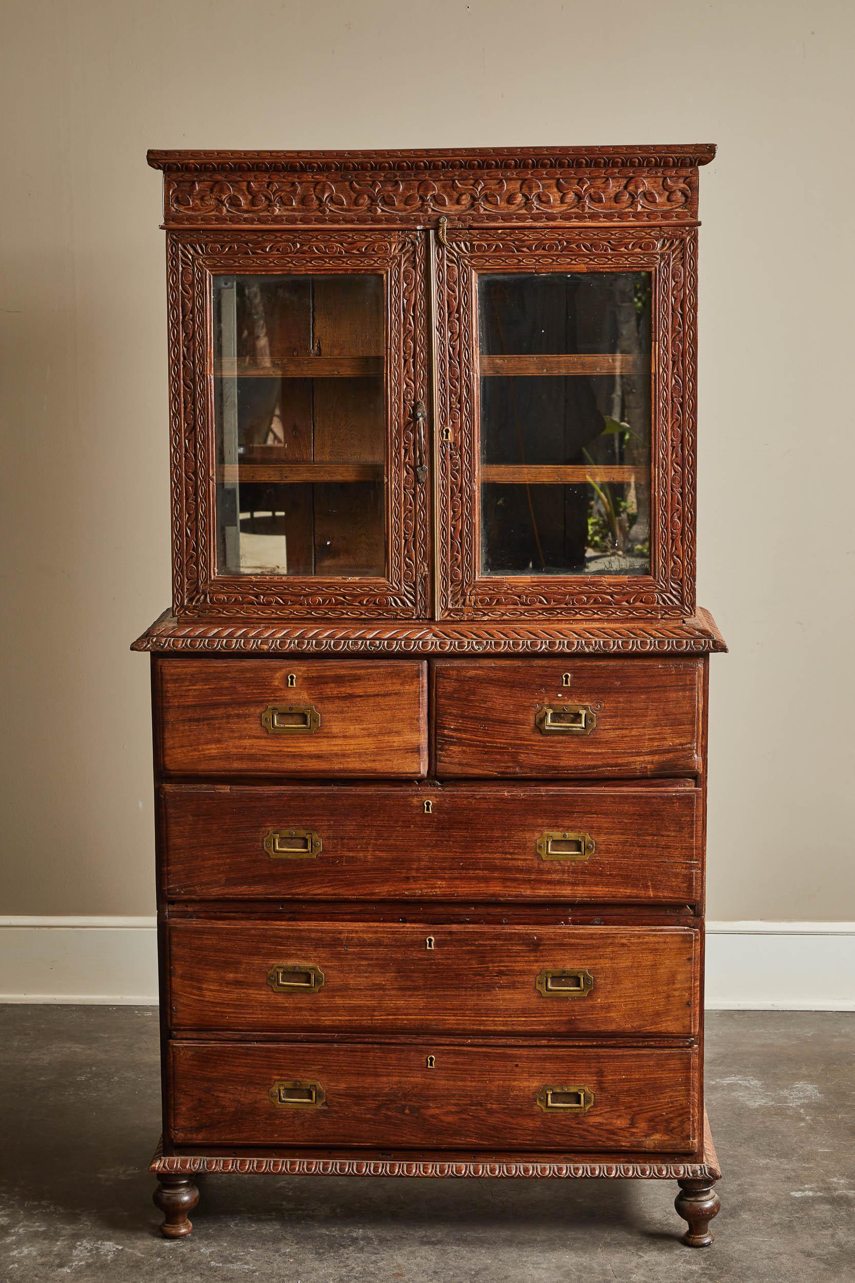 19th Century British Colonial Rosewood Display Cabinet For Sale 3