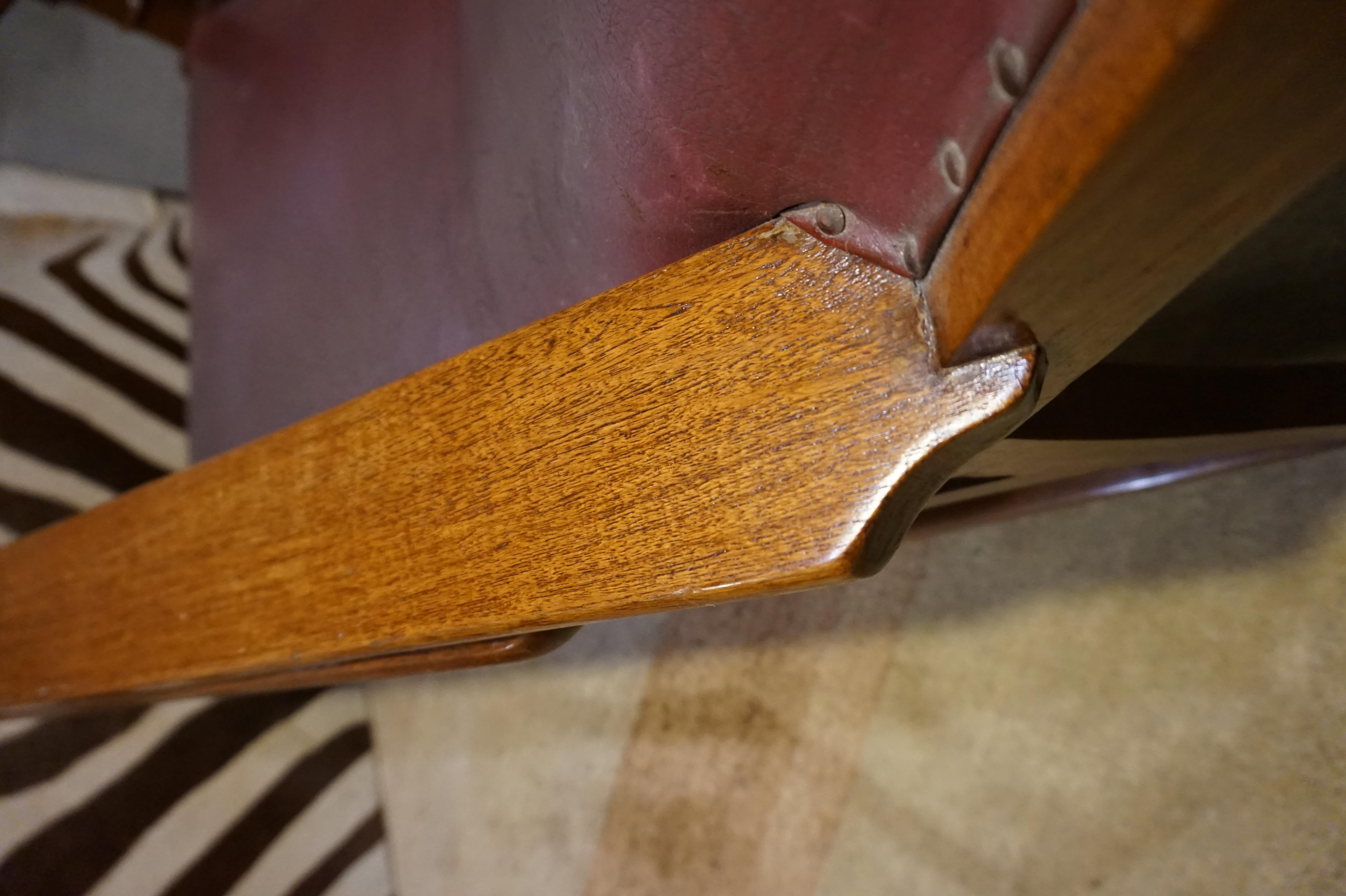 19th Century British Colonial Tea Plantation Teak & Leather Lounge Chair For Sale 3