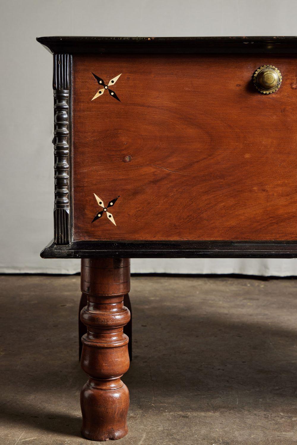 19th Century British Colonial Trunk with Inlay For Sale 3