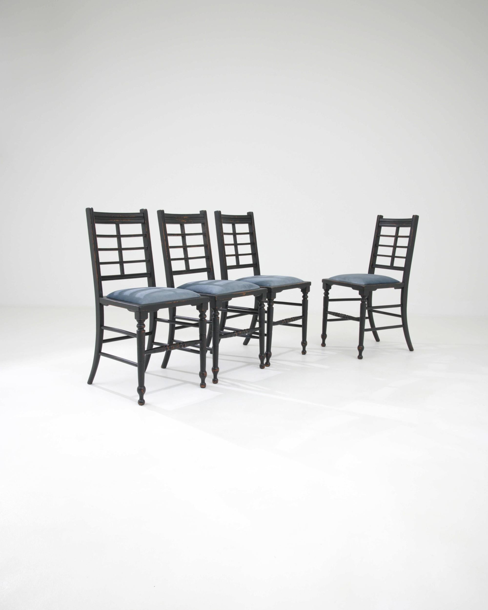 19th Century British Dining Chairs, Set of Four For Sale 4