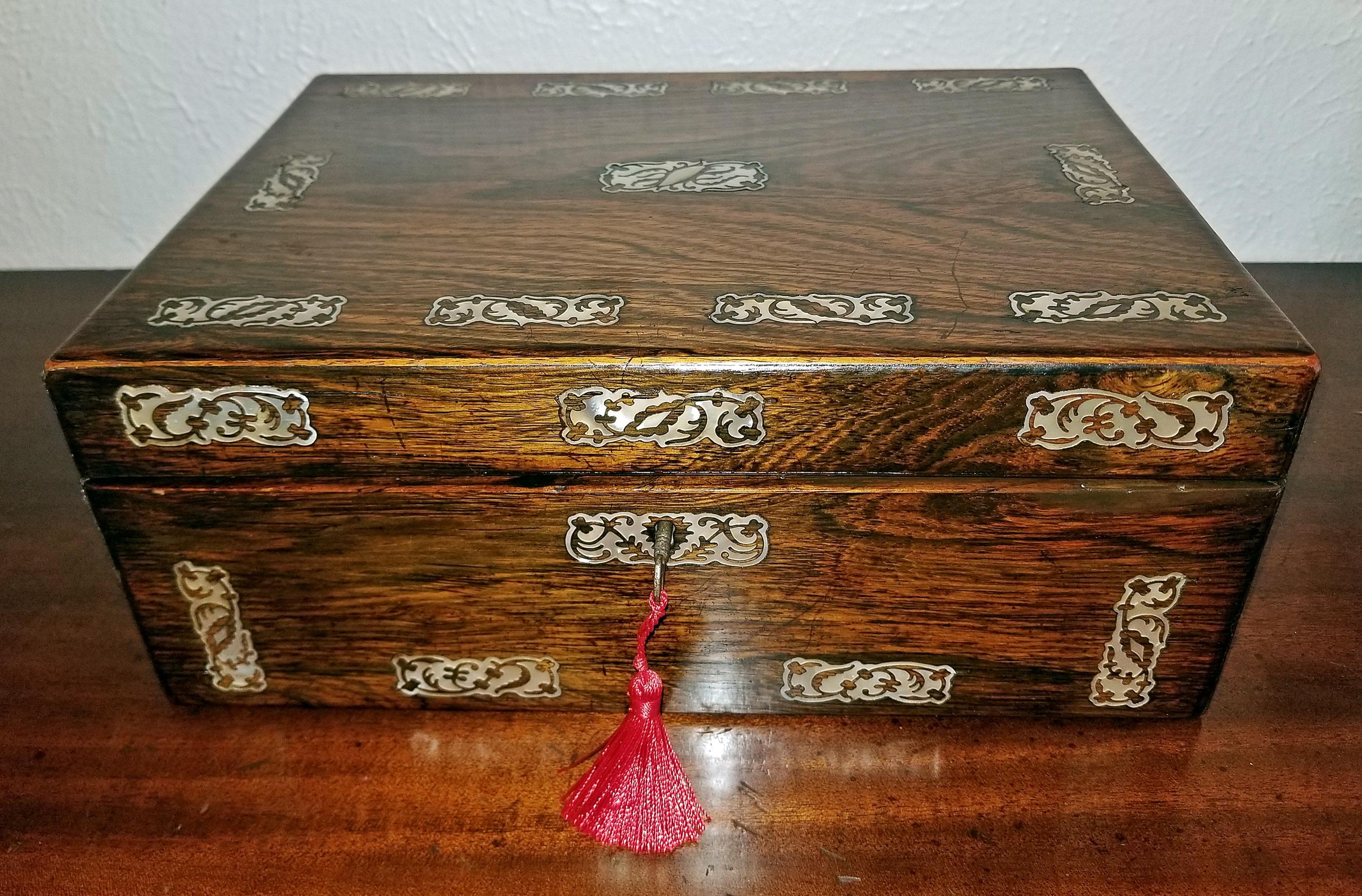 19th Century British Wood and Mother of Pearl Inlaid Dressing Table Box 4