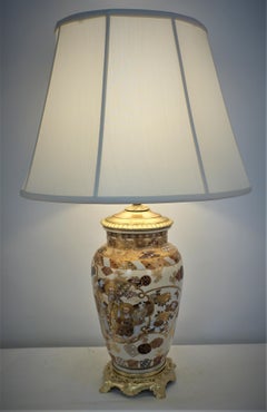 Tischlampe aus Bronze und japanischem Satsuma-Porzellan aus dem 19. Jahrhundert