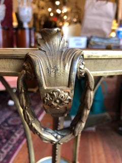 Table en bronze et onyx du XIXe siècle