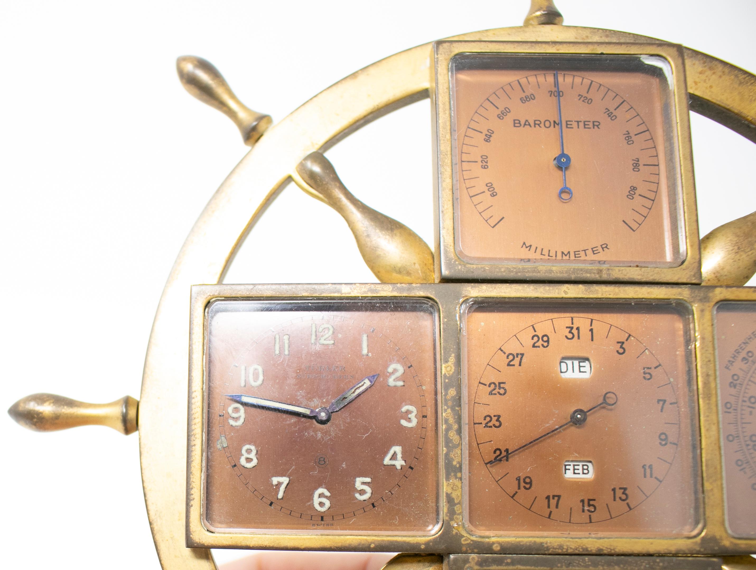 horloge de table du 19ème siècle en bronze en forme de roue de bateau capitaine de navire en vente 8