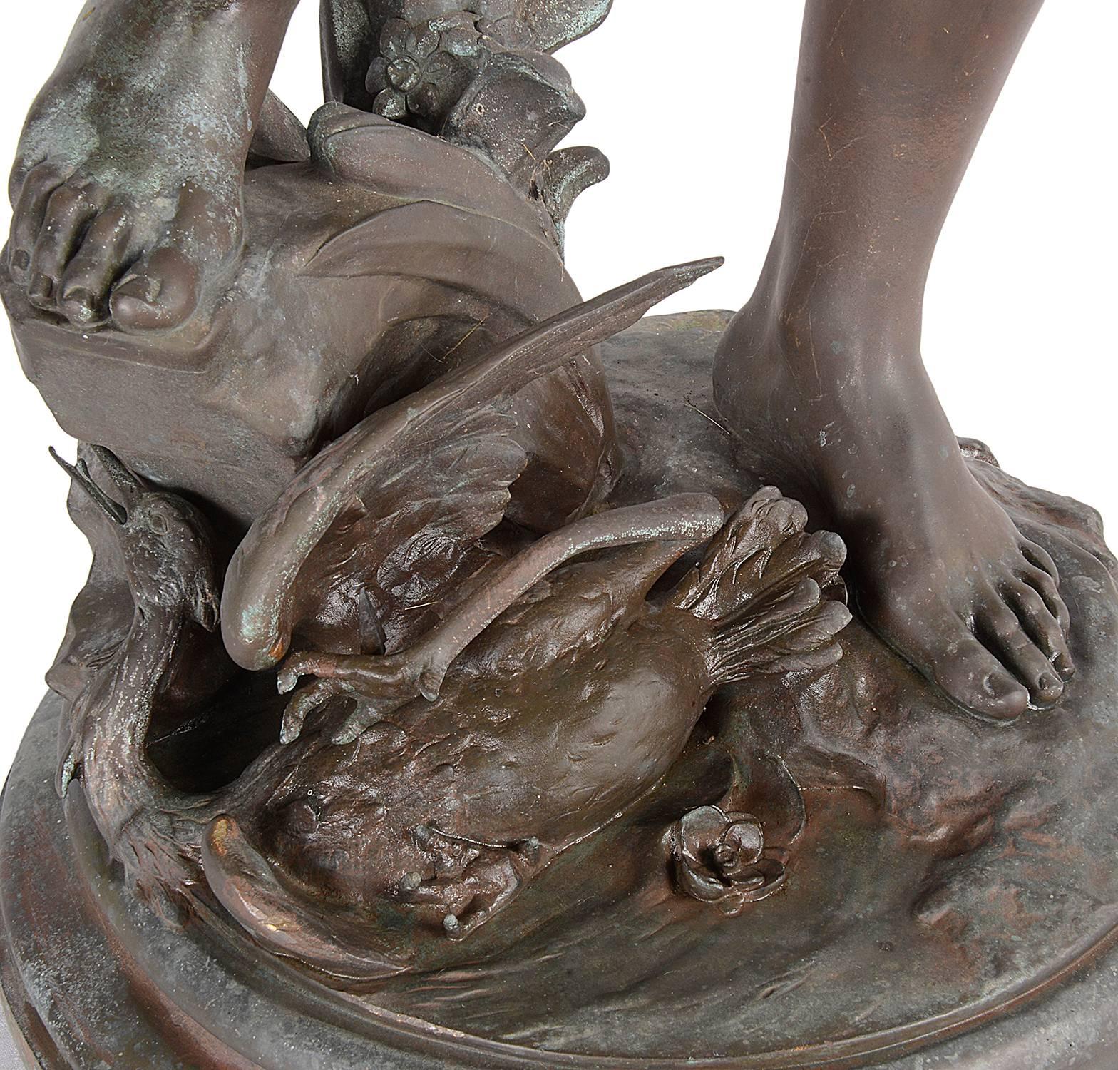 A good quality 19th century bronze statue of a classical nude boy hunting with a bow and arrow.
Signed Barbedienne.