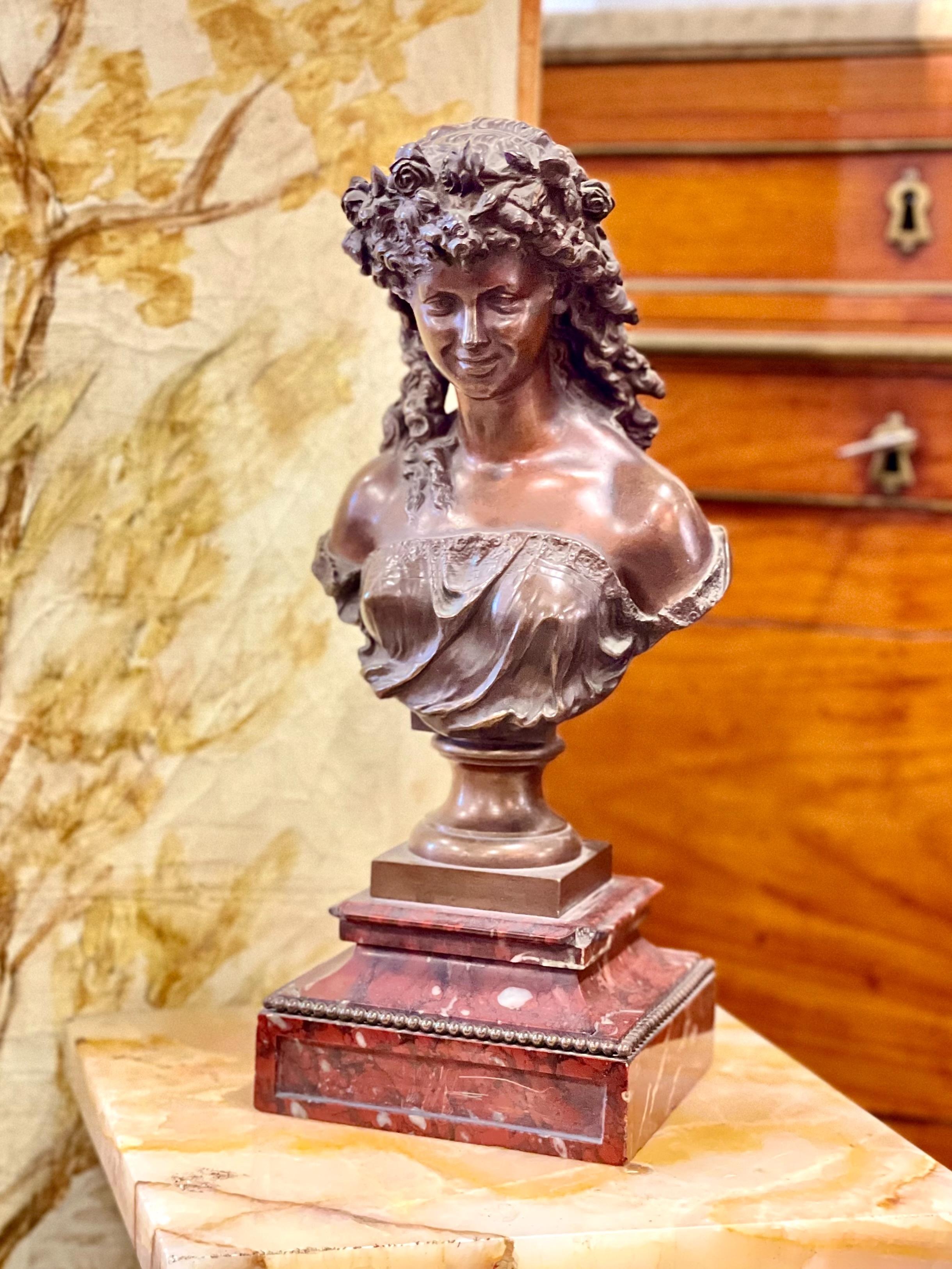 Buste en bronze du XIXe siècle de Mathurin Moreau sur socle en marbre griotte en vente 2