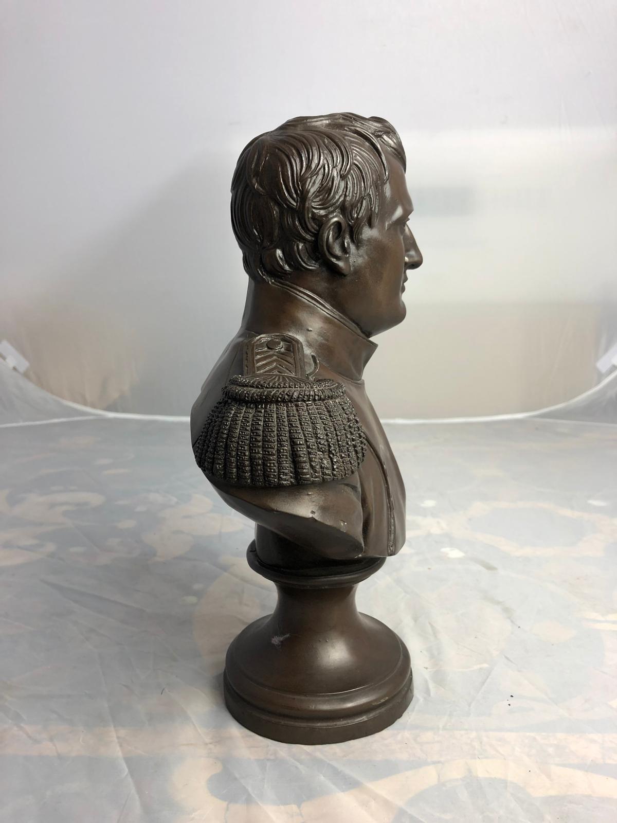 19th Century Bronze Bust of Duke of Wellington, signed Damitie In Good Condition For Sale In London, GB