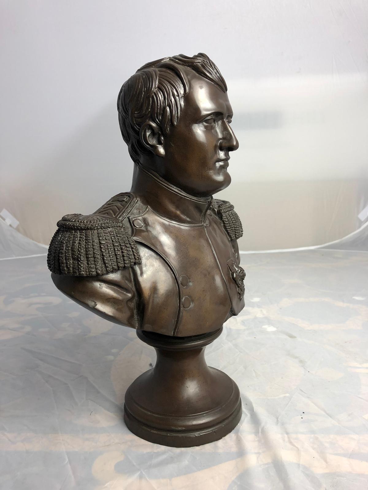 19th Century Bronze Bust of Duke of Wellington, signed Damitie For Sale 1
