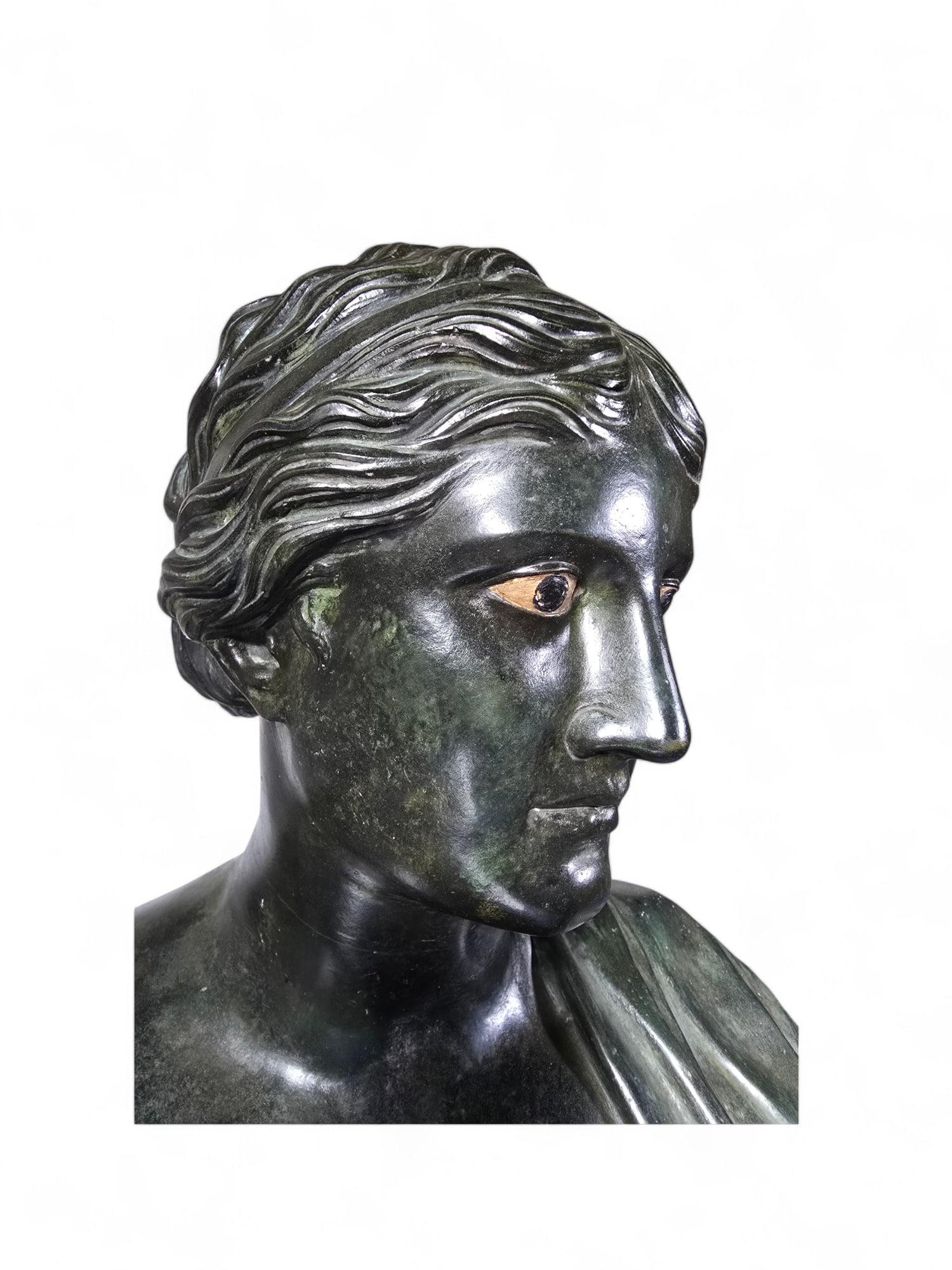 Buste du grec Poetess Sappho du 19e siècle en vente 7