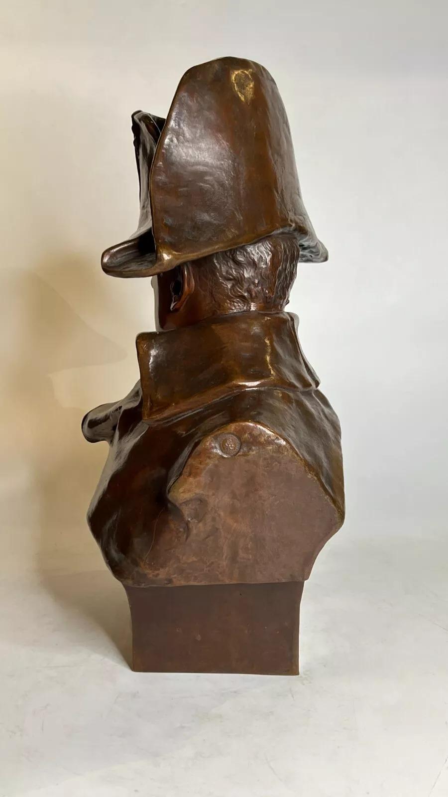 Bronzebüste-Skulptur von Napoleon nach Colombo aus dem 19. Jahrhundert im Zustand „Gut“ im Angebot in New York, NY